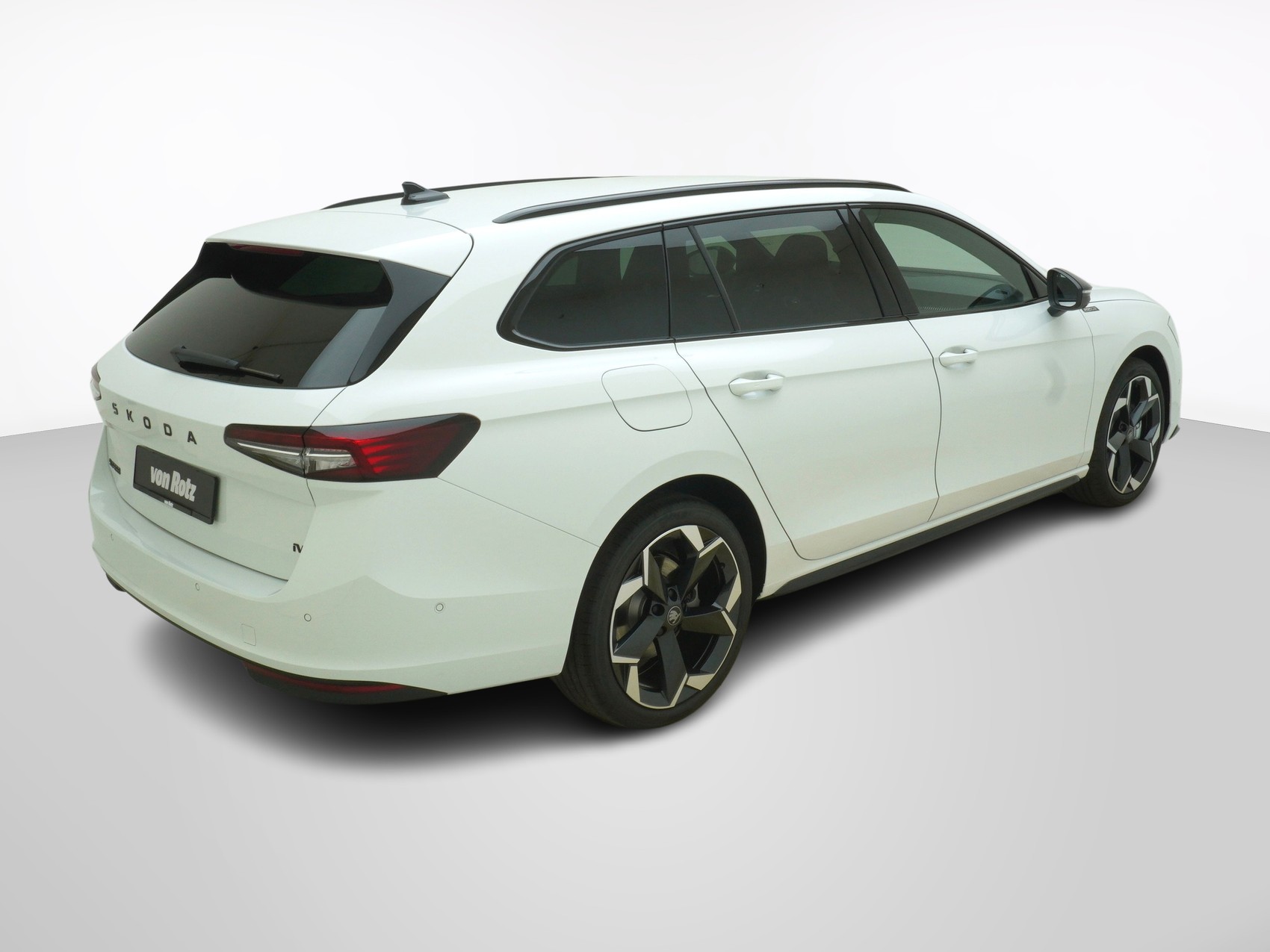 SKODA Superb 1.5 TSI Plug-in-Hybrid Sportline DSG-image-5