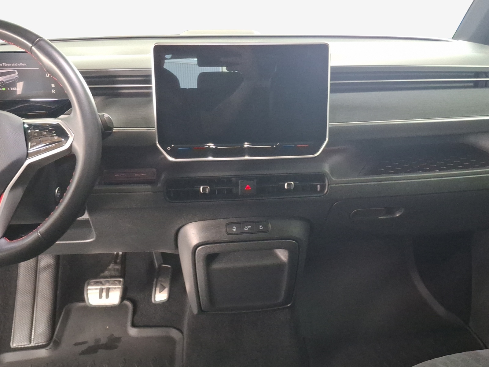 VW ID.Buzz LWB GTX 4 Motion-image-9