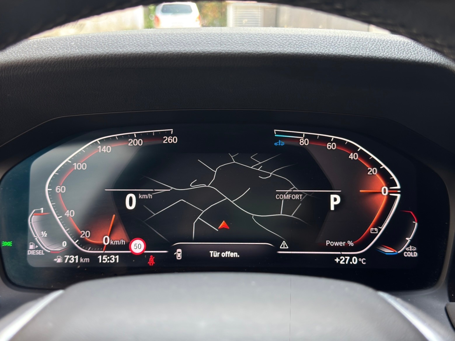BMW 320d xDrive 48V Touring Steptronic-image-18