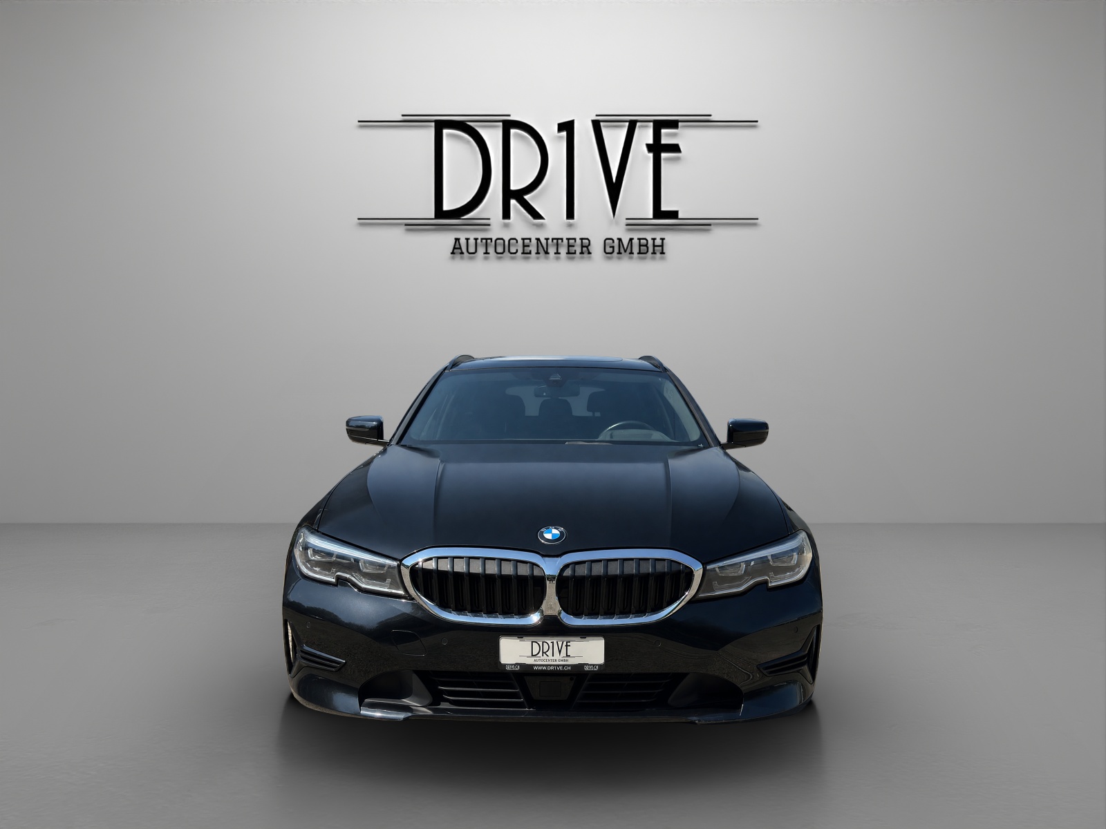 BMW 320d xDrive 48V Touring Steptronic-image-1
