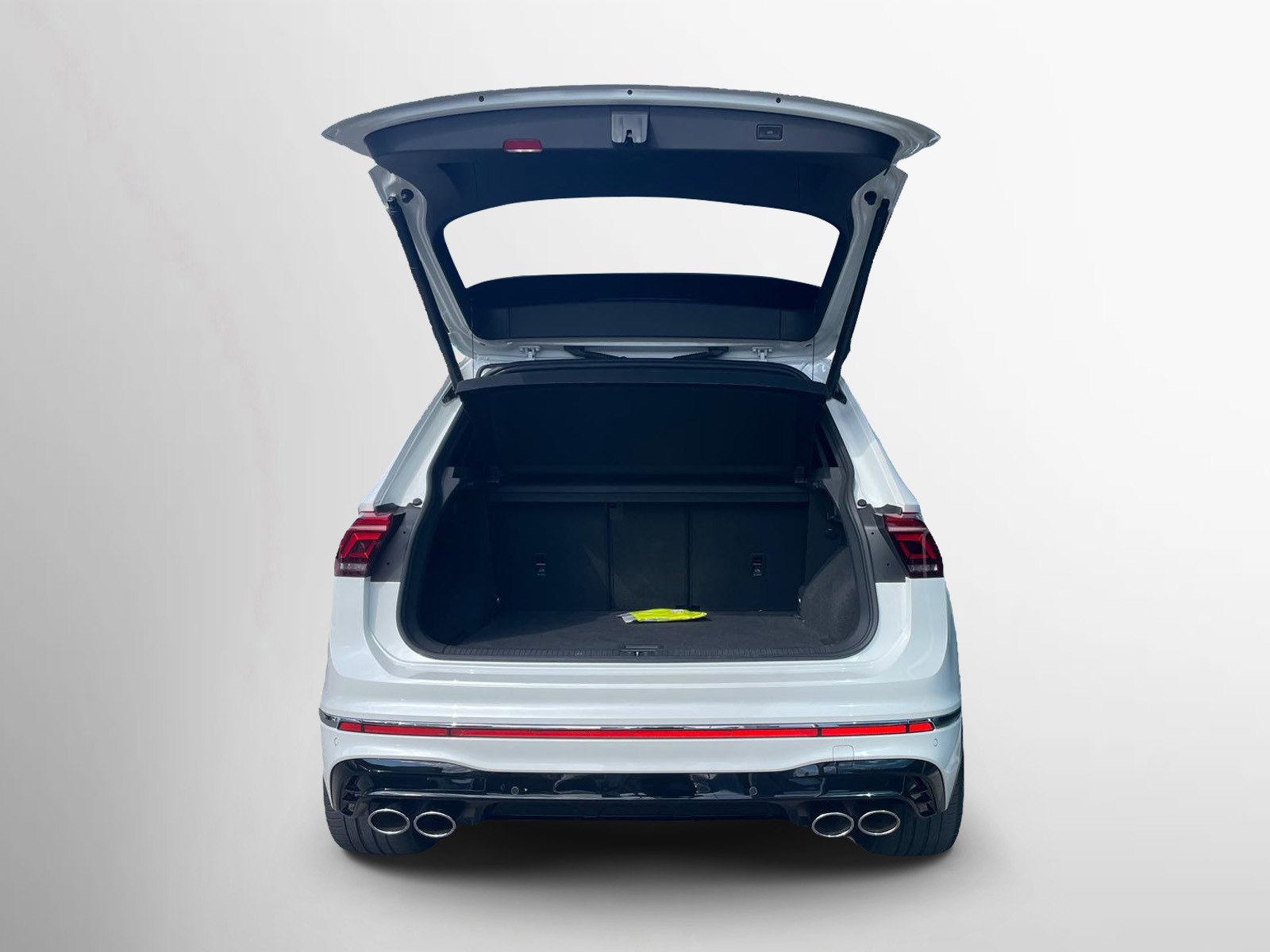 VW Tiguan 2.0TSI R 4Motion DSG-image-9