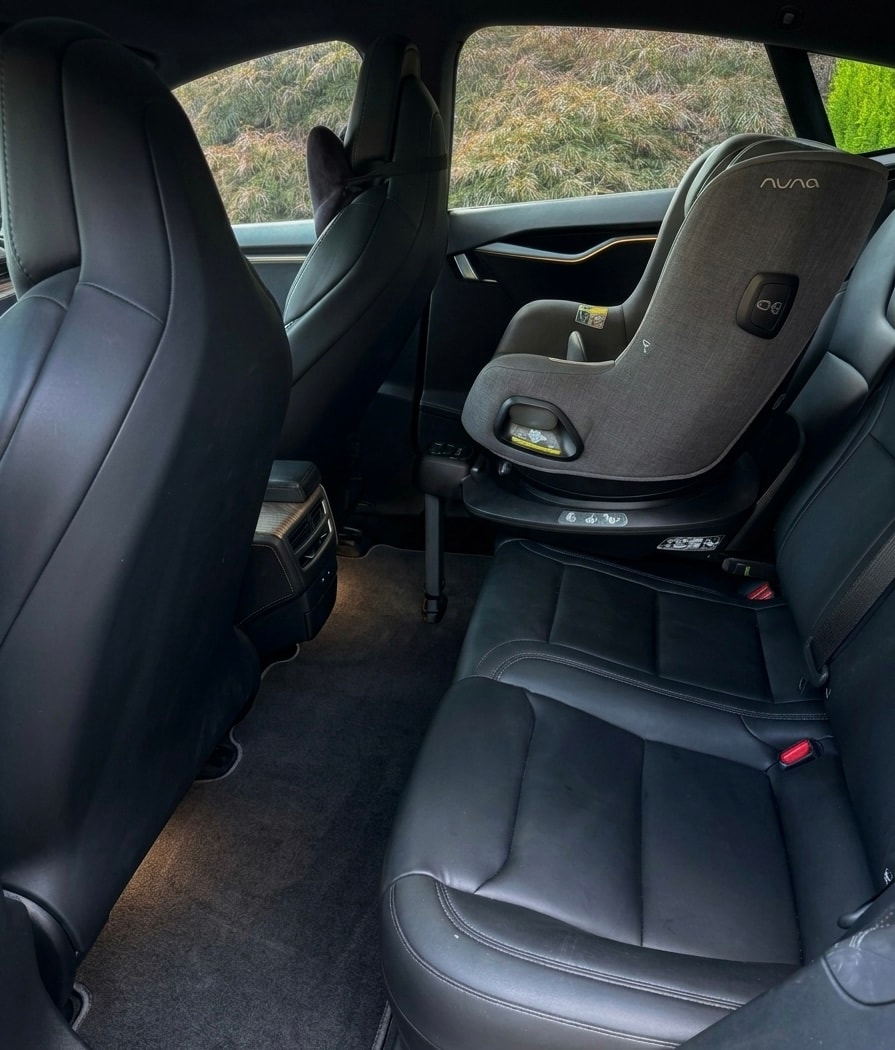 TESLA Model S Long Range-image-6