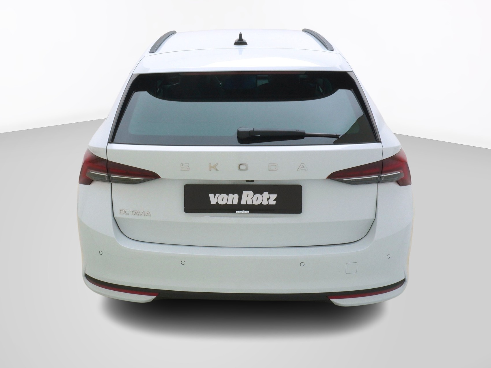 SKODA Octavia 2.0 TSI Selection-Loft 4x4 DSG-image-2