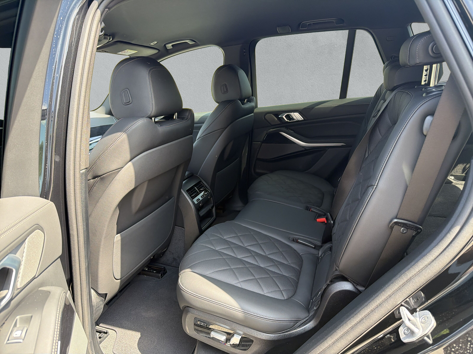 BMW X5 xDrive 48V 30d M Sport Steptronic-image-15