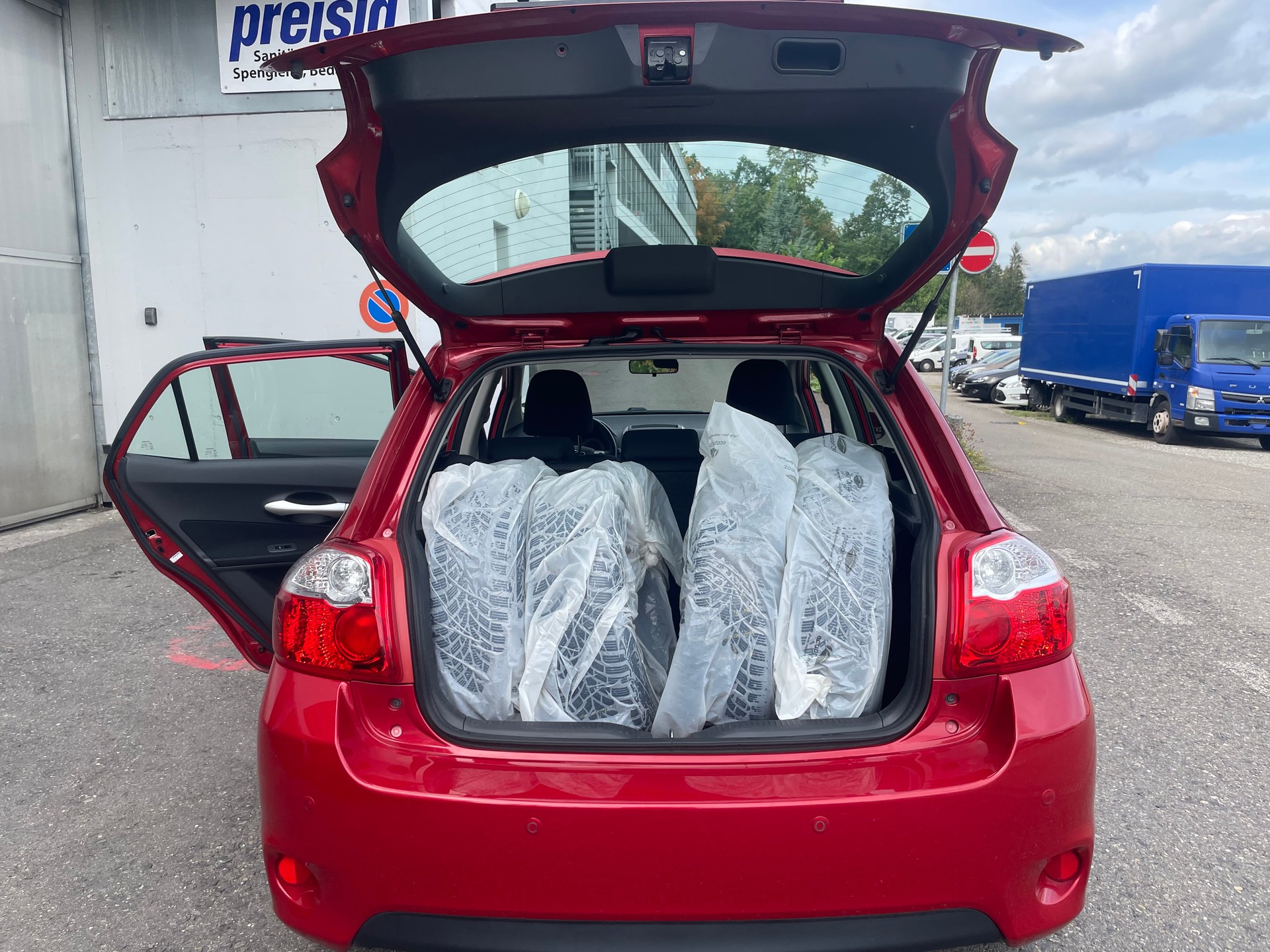 TOYOTA Auris 1.6 easy-image-11