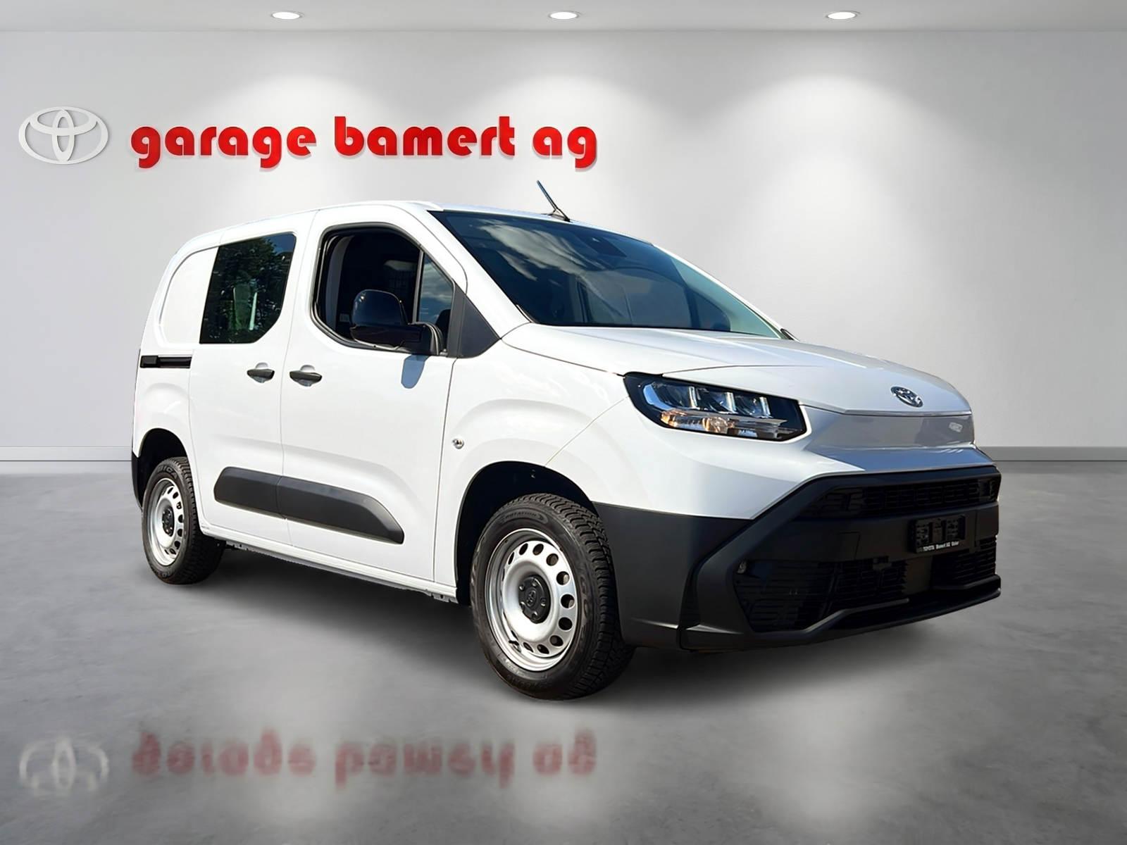 TOYOTA PROACE CITY Van L1 1.5 D Active-image-2