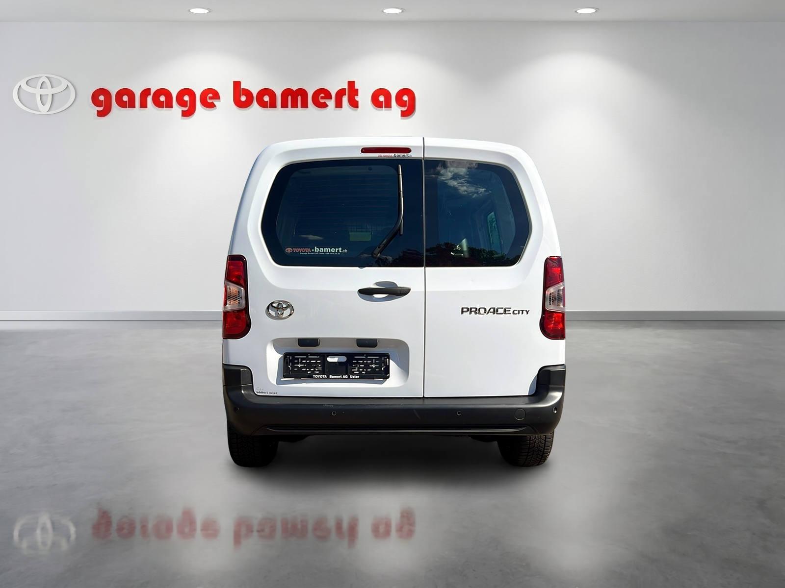 TOYOTA PROACE CITY Van L1 1.5 D Active-image-4