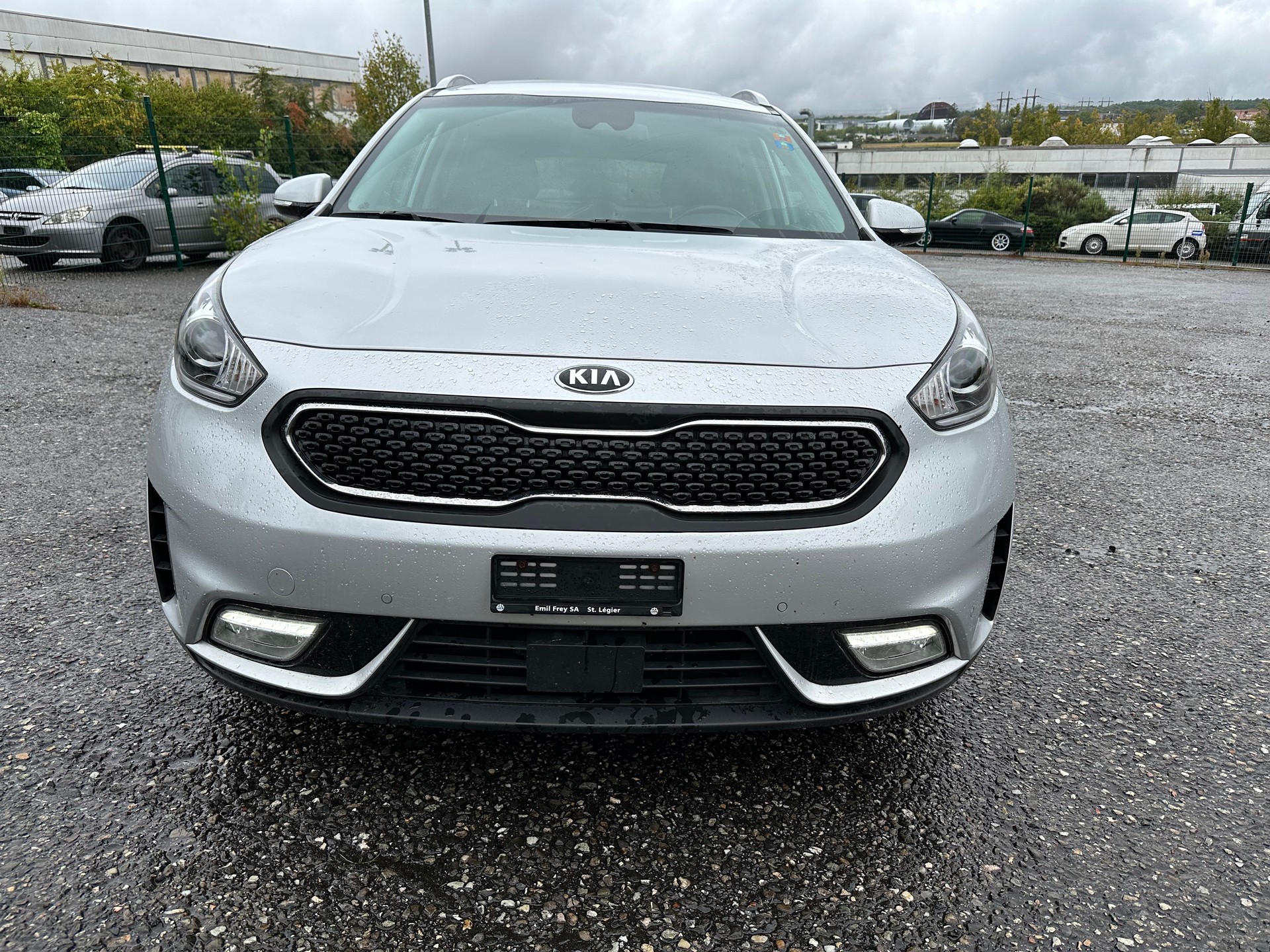 KIA Niro 1.6GDi Hybrid Style DCT-image-4