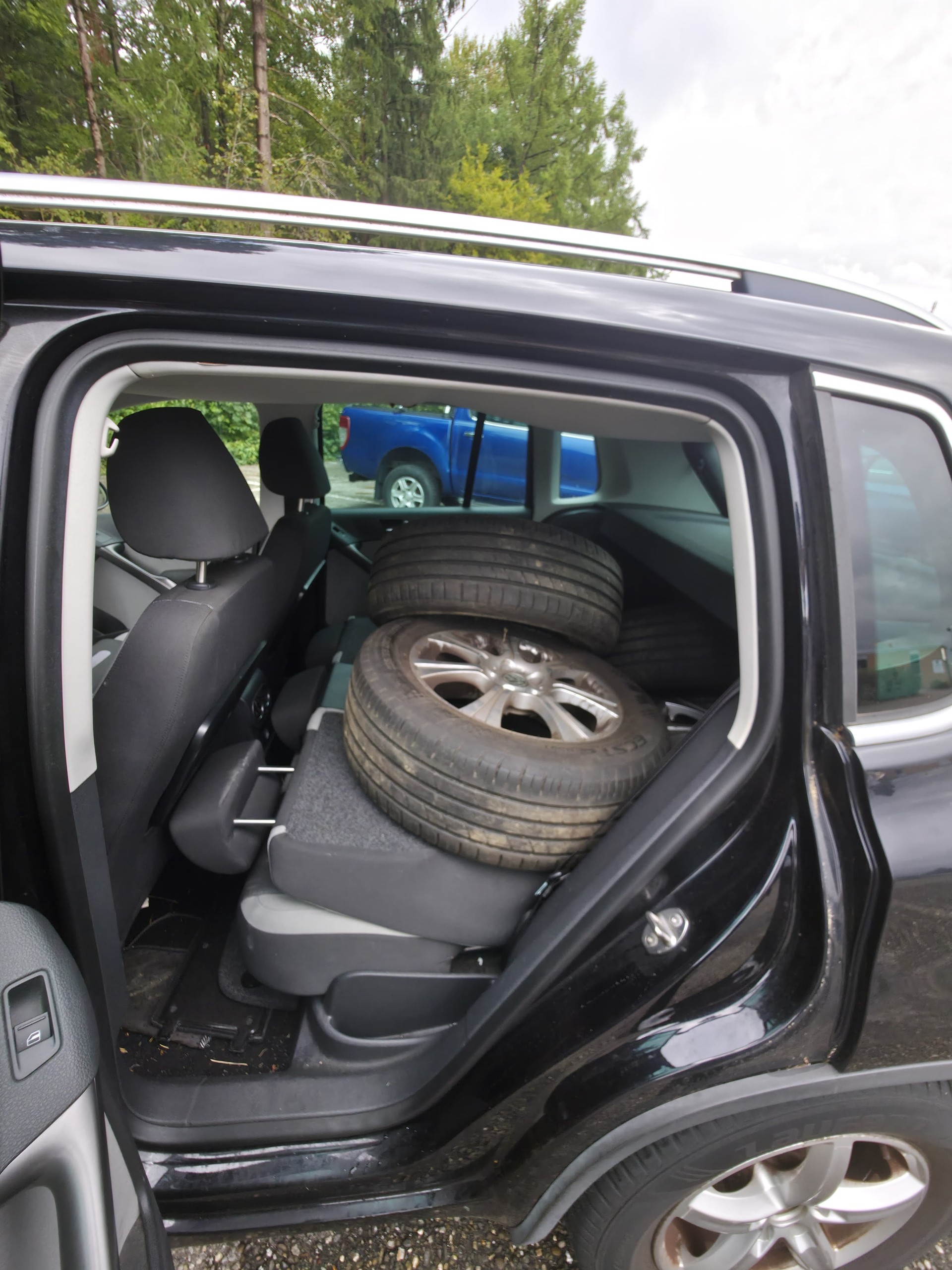 VW Tiguan 1.4 TSI Sport&Style-image-9