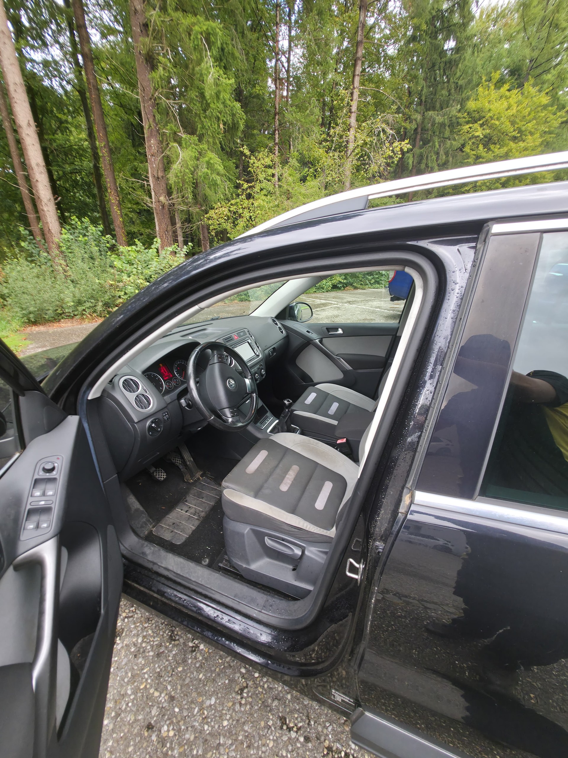 VW Tiguan 1.4 TSI Sport&Style-image-7