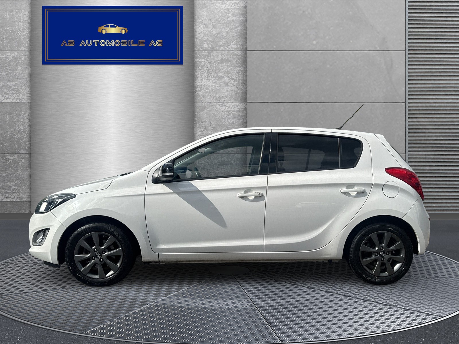HYUNDAI i20 1.2 GO!-image-3