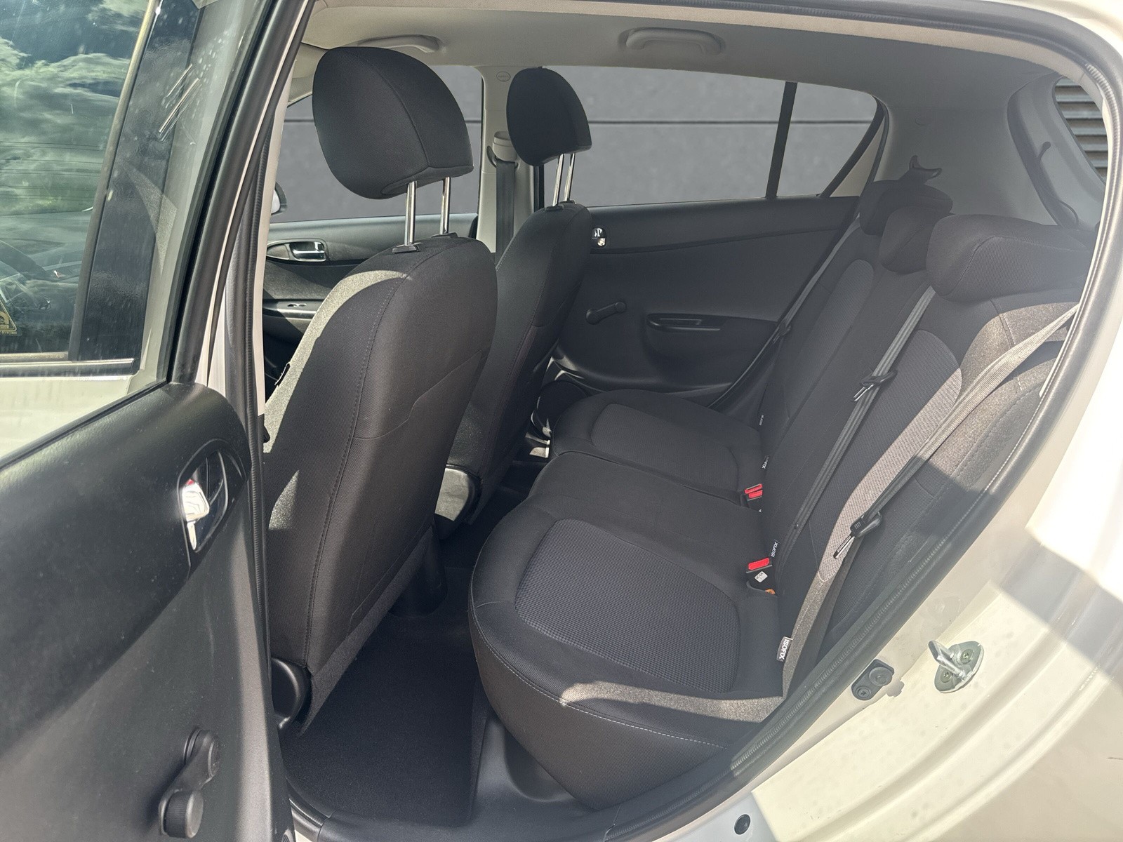 HYUNDAI i20 1.2 GO!-image-10