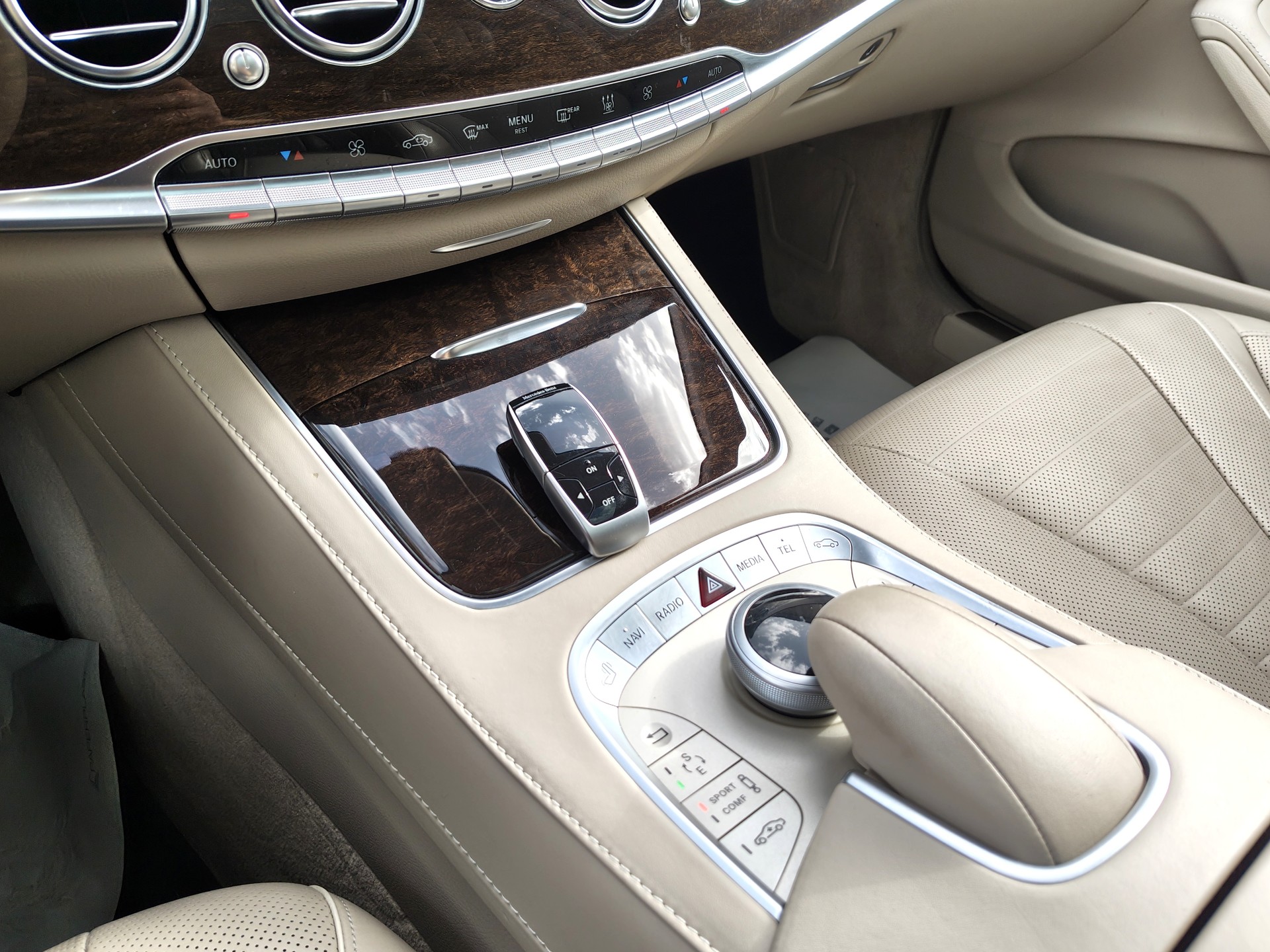 MERCEDES-BENZ S 350 BlueTEC 4Matic 7G-Tronic-image-10