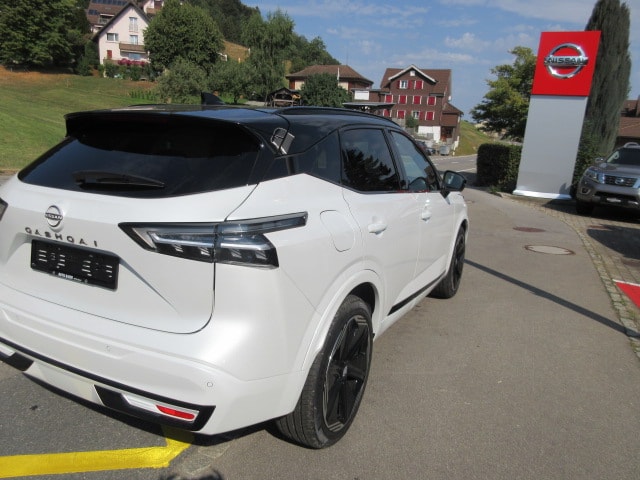 NISSAN Qashqai 1.3 DIG-T N-Design 4x4-image-2