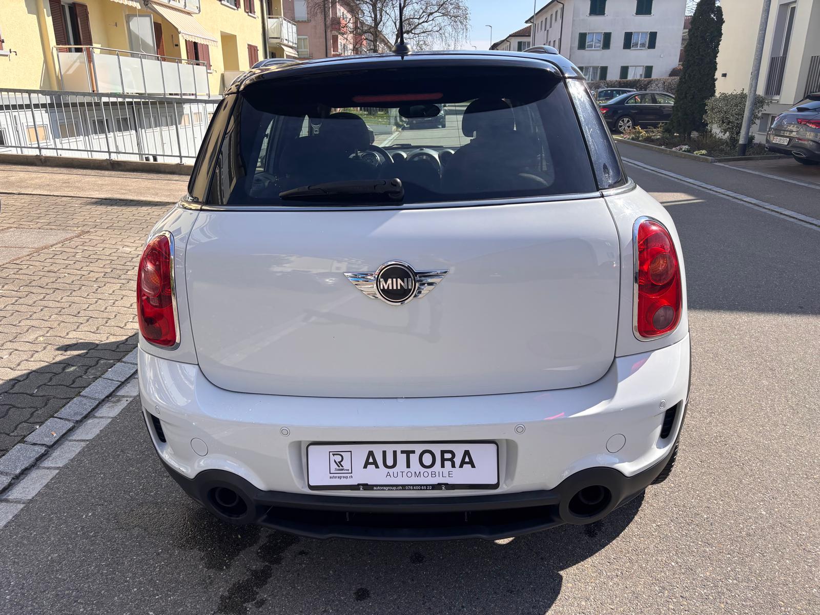 MINI Countryman Cooper S ALL4 Steptronic-image-5