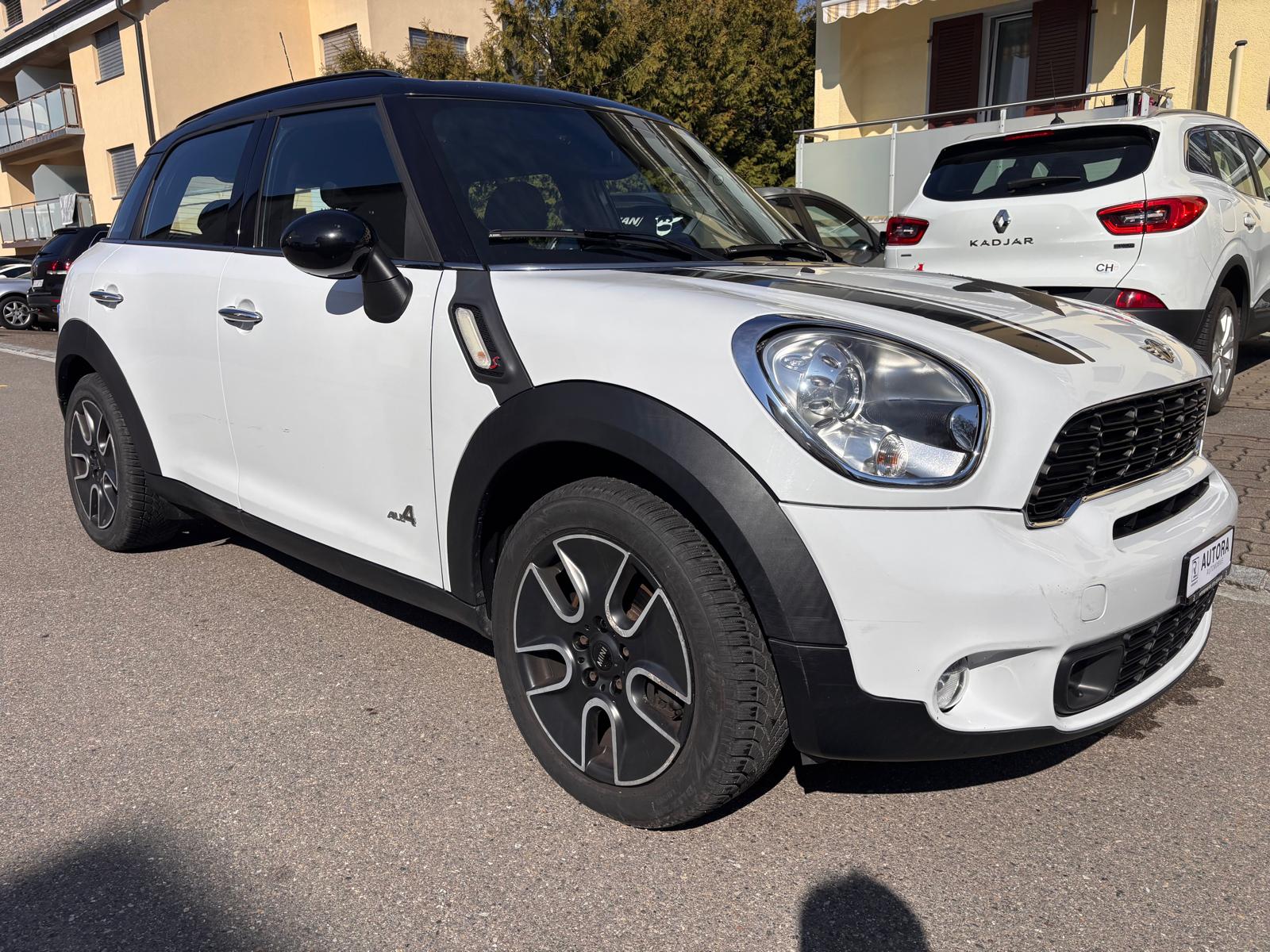 MINI Countryman Cooper S ALL4 Steptronic-image-3