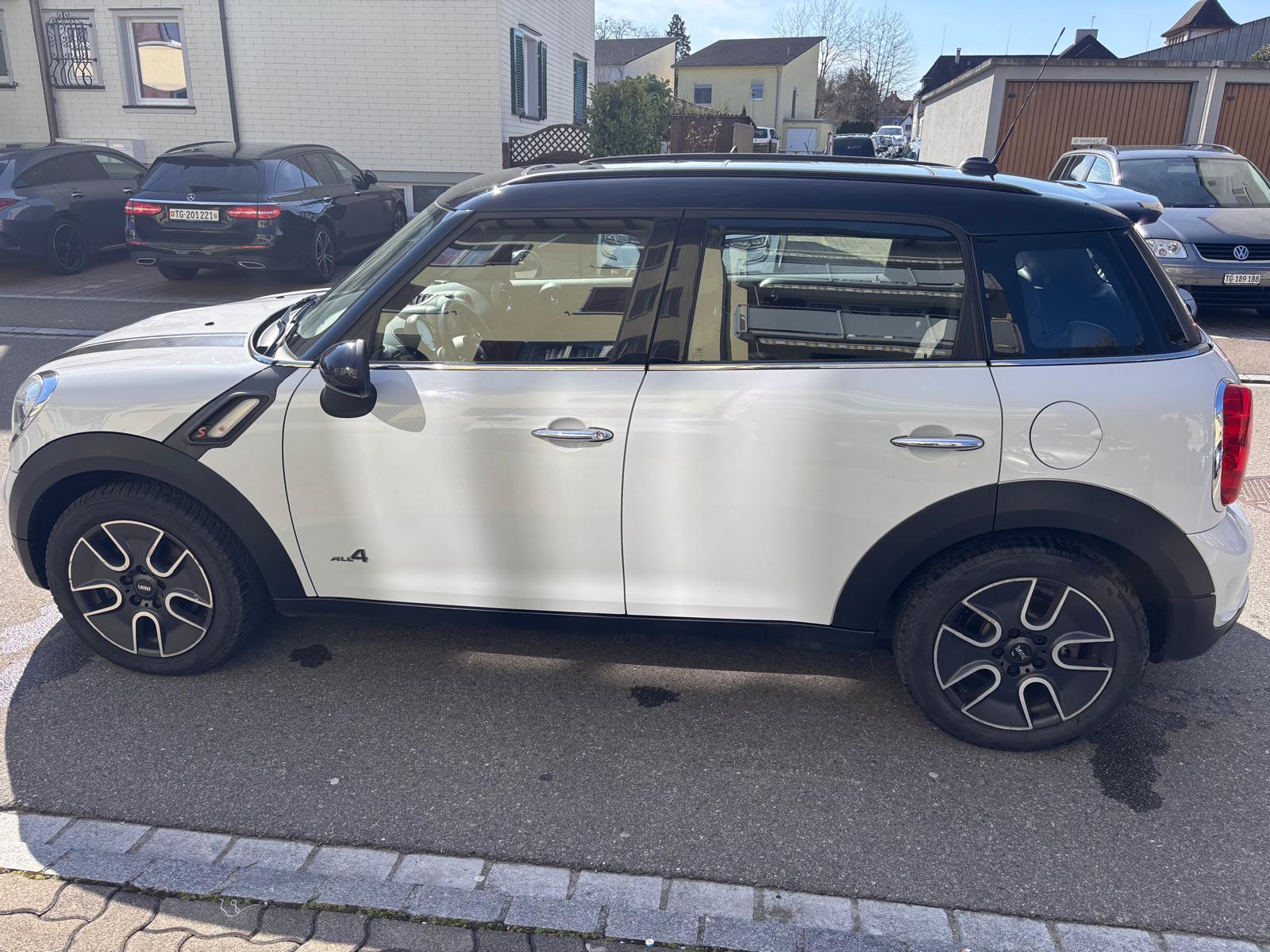 MINI Countryman Cooper S ALL4 Steptronic-image-4