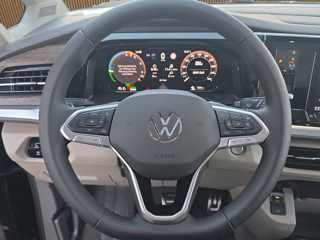VW Multivan 1.5 TSI eHybrid kurz Style DSG 4motion-image-14