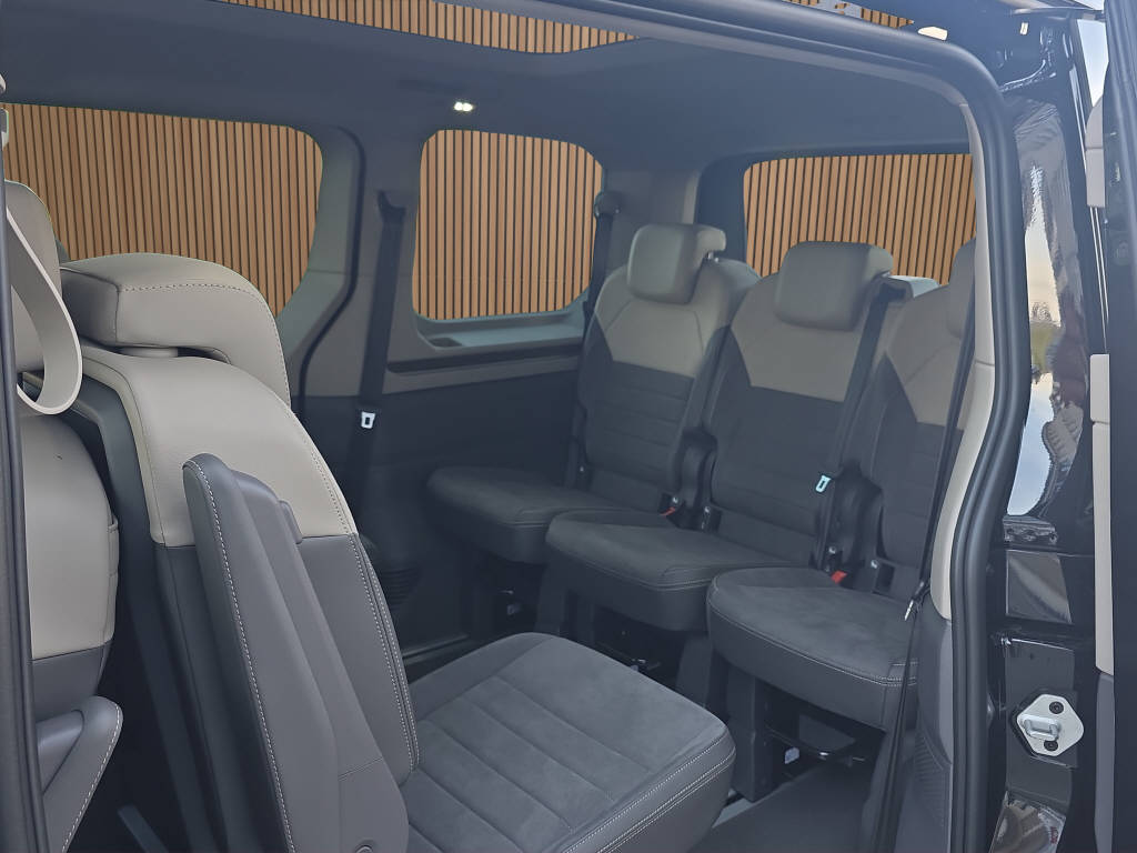 VW Multivan 1.5 TSI eHybrid kurz Style DSG 4motion-image-17