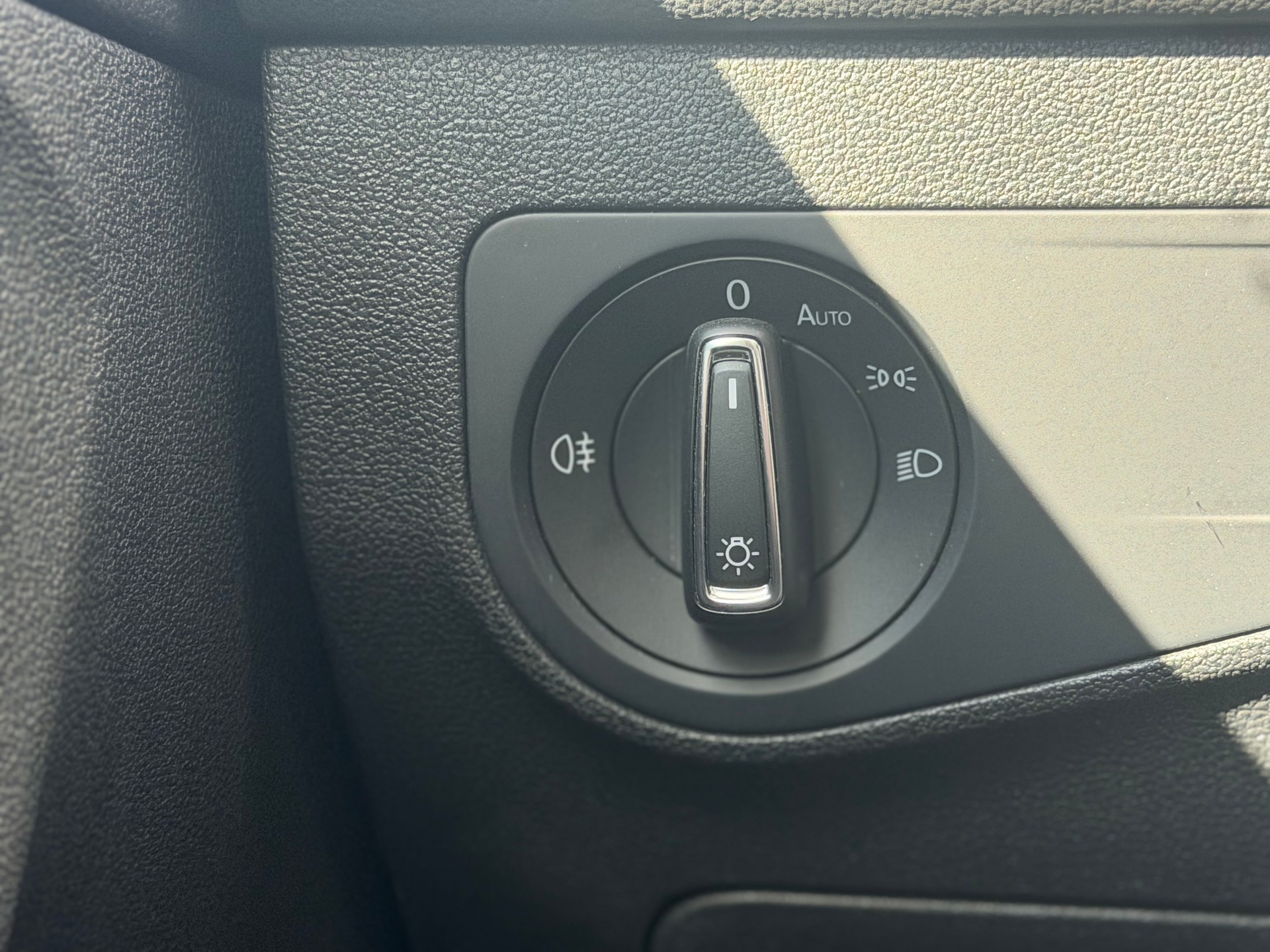 VW Tiguan 1.5TSI Evo Trendline-image-8