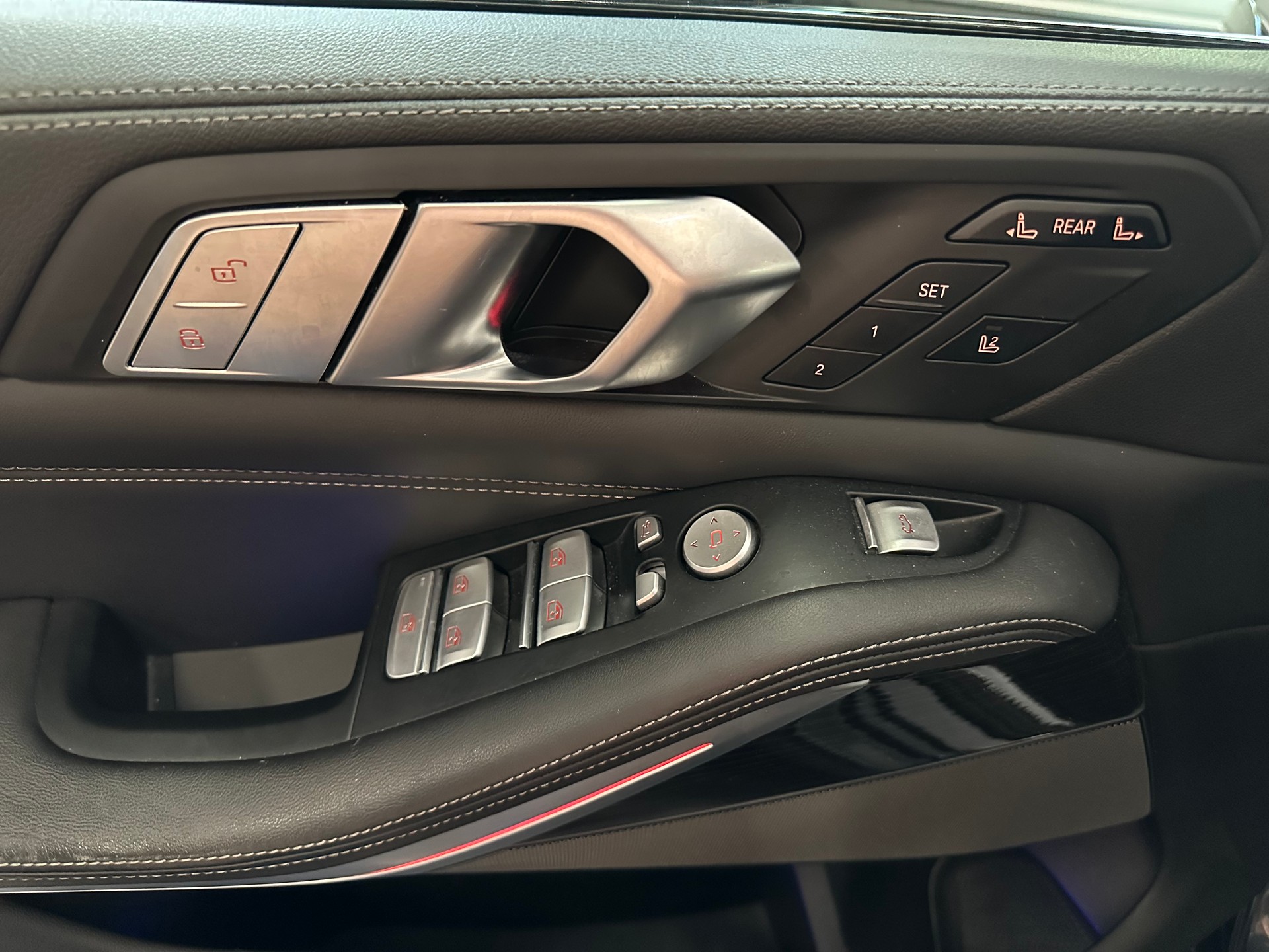 BMW X7 xDrive M50d Steptronic-image-29