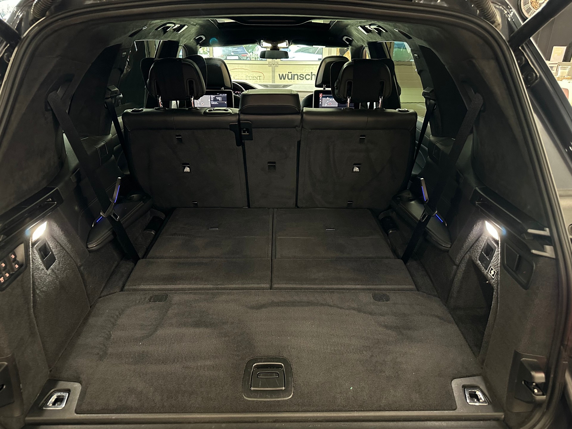 BMW X7 xDrive M50d Steptronic-image-18