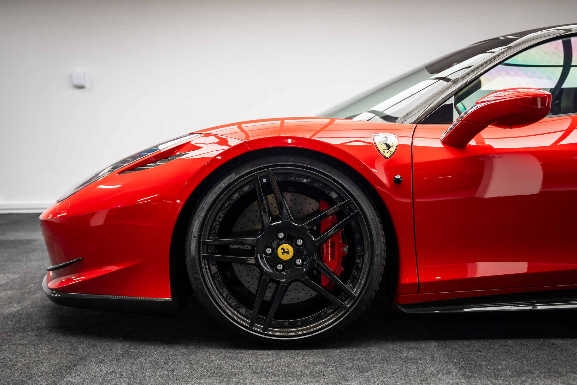 FERRARI 458 * FULL NOVITEC * FULL CARBON * 12500KM * FRISCH AB FERRARI SERVICE *-image-1