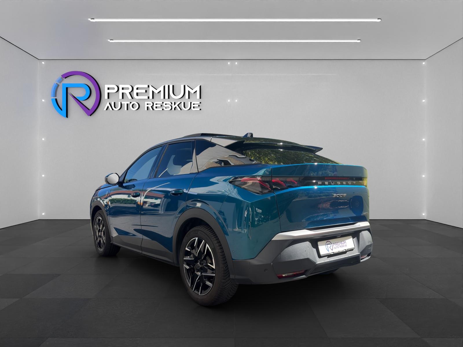 PEUGEOT 3008 145 e-DCS6 Hybrid GT-showroom-element-3