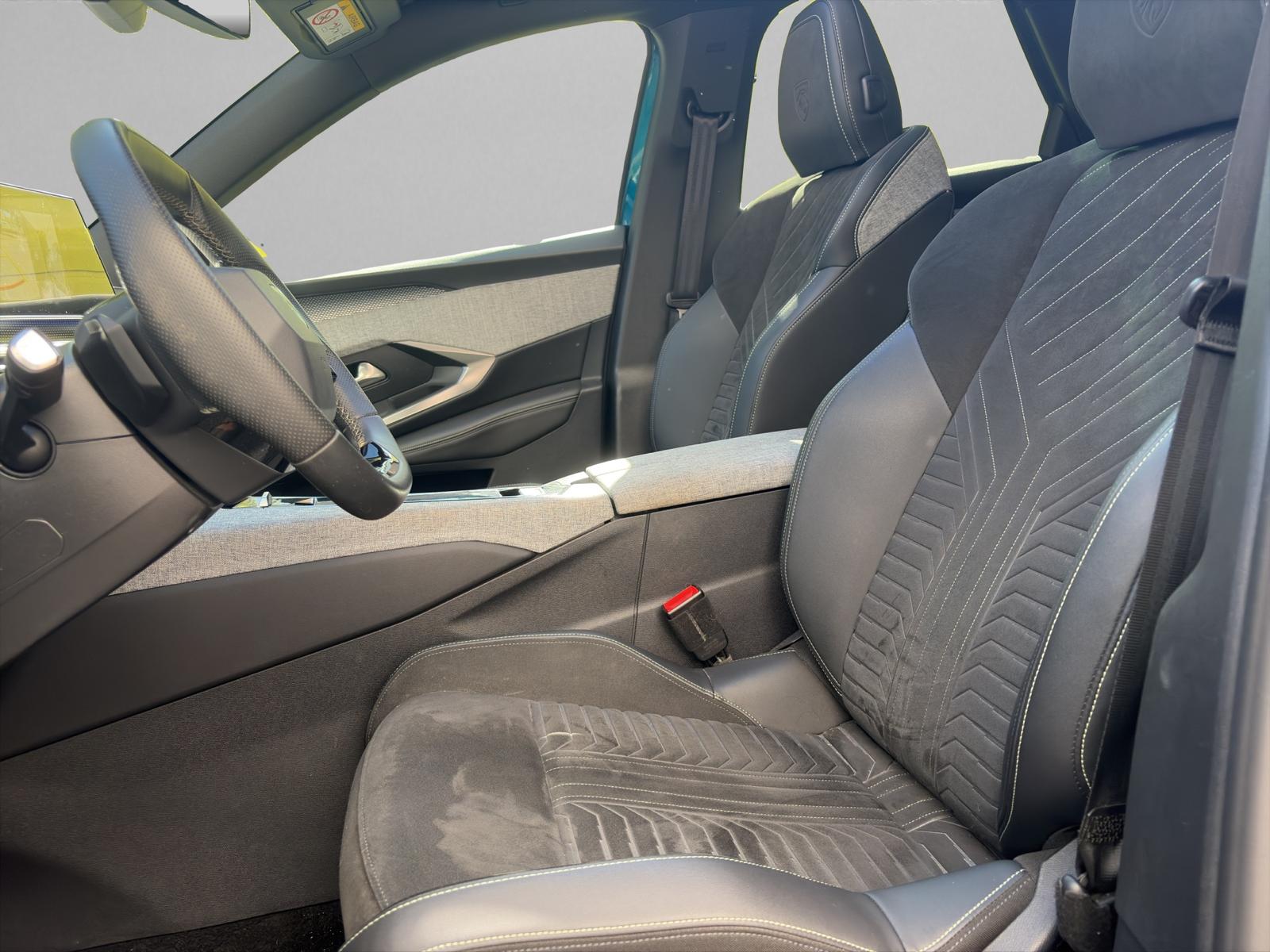 PEUGEOT 3008 145 e-DCS6 Hybrid GT-image-6