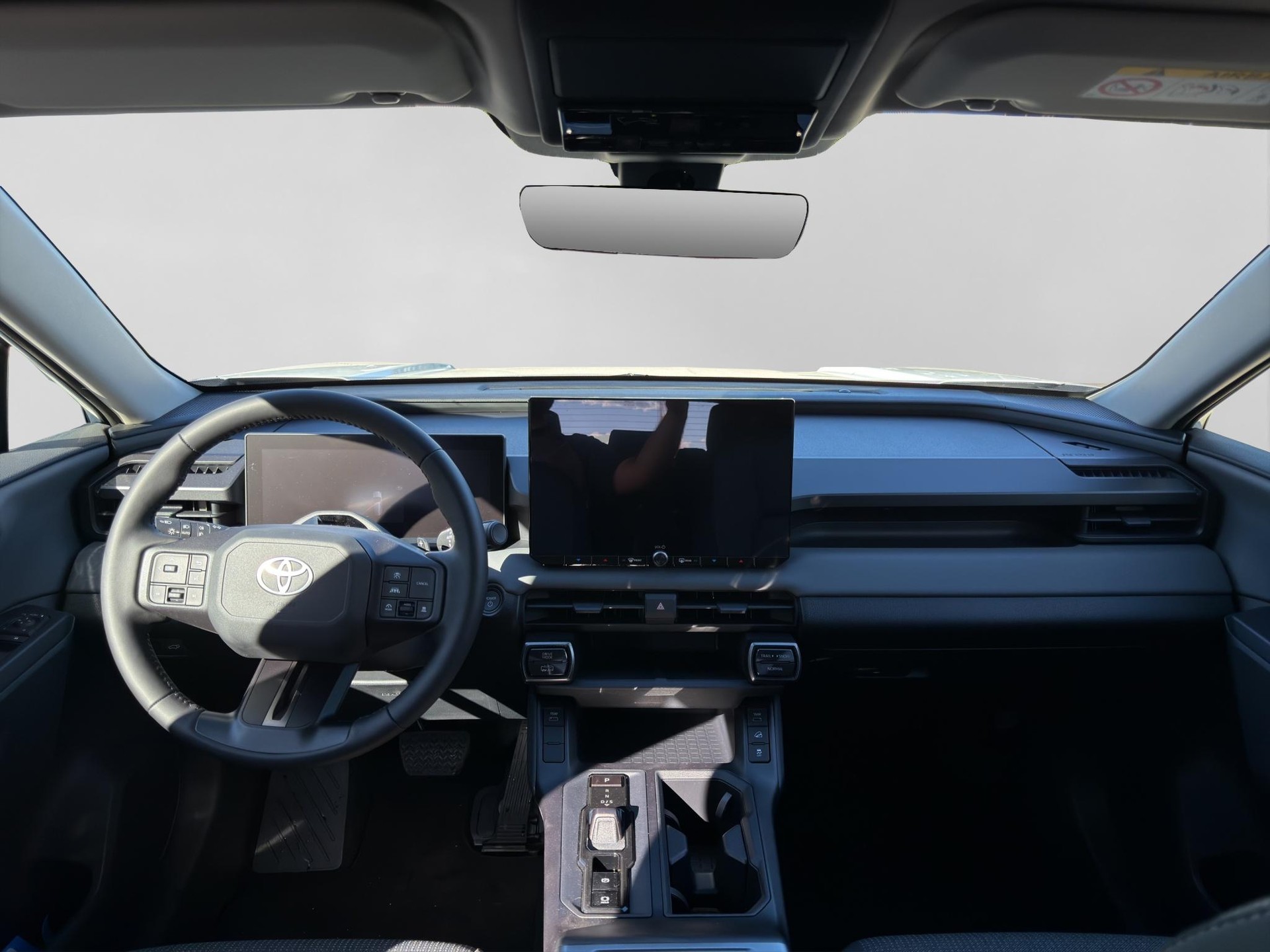 TOYOTA RAV4 2.5 Plug-In-Hybrid Trend-image-7