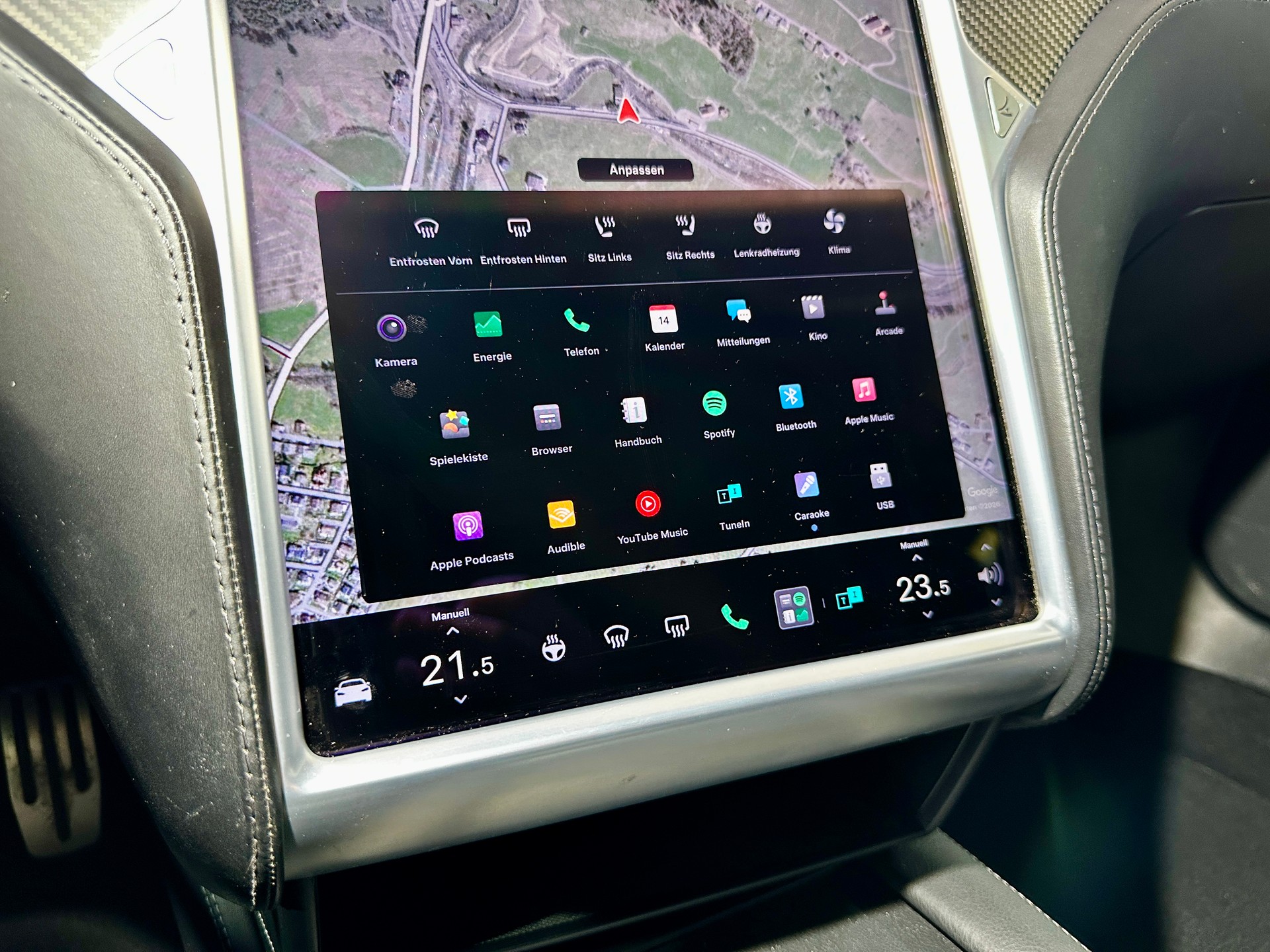 TESLA Model S 85 D Performance-image-23
