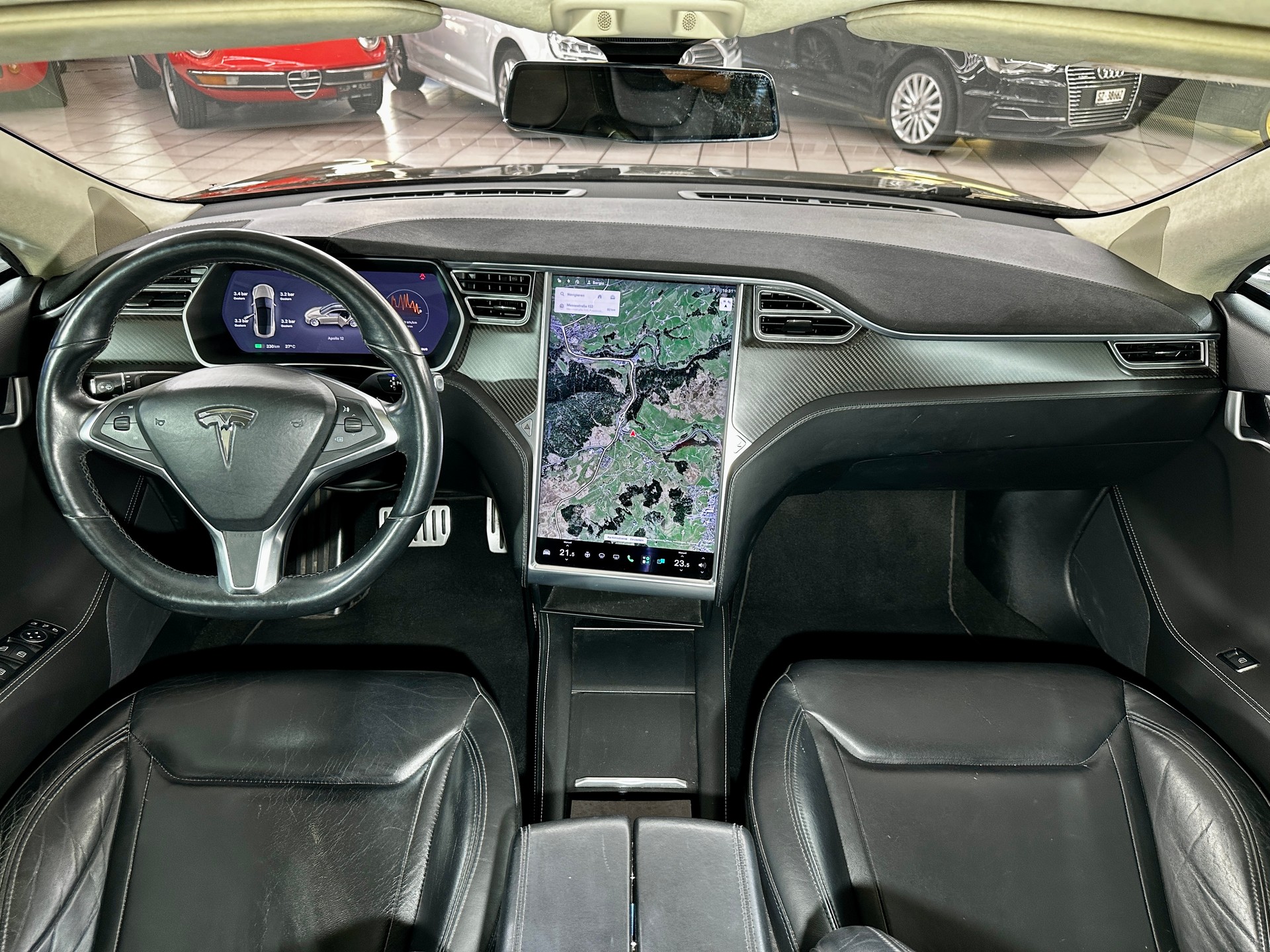 TESLA Model S 85 D Performance-image-19