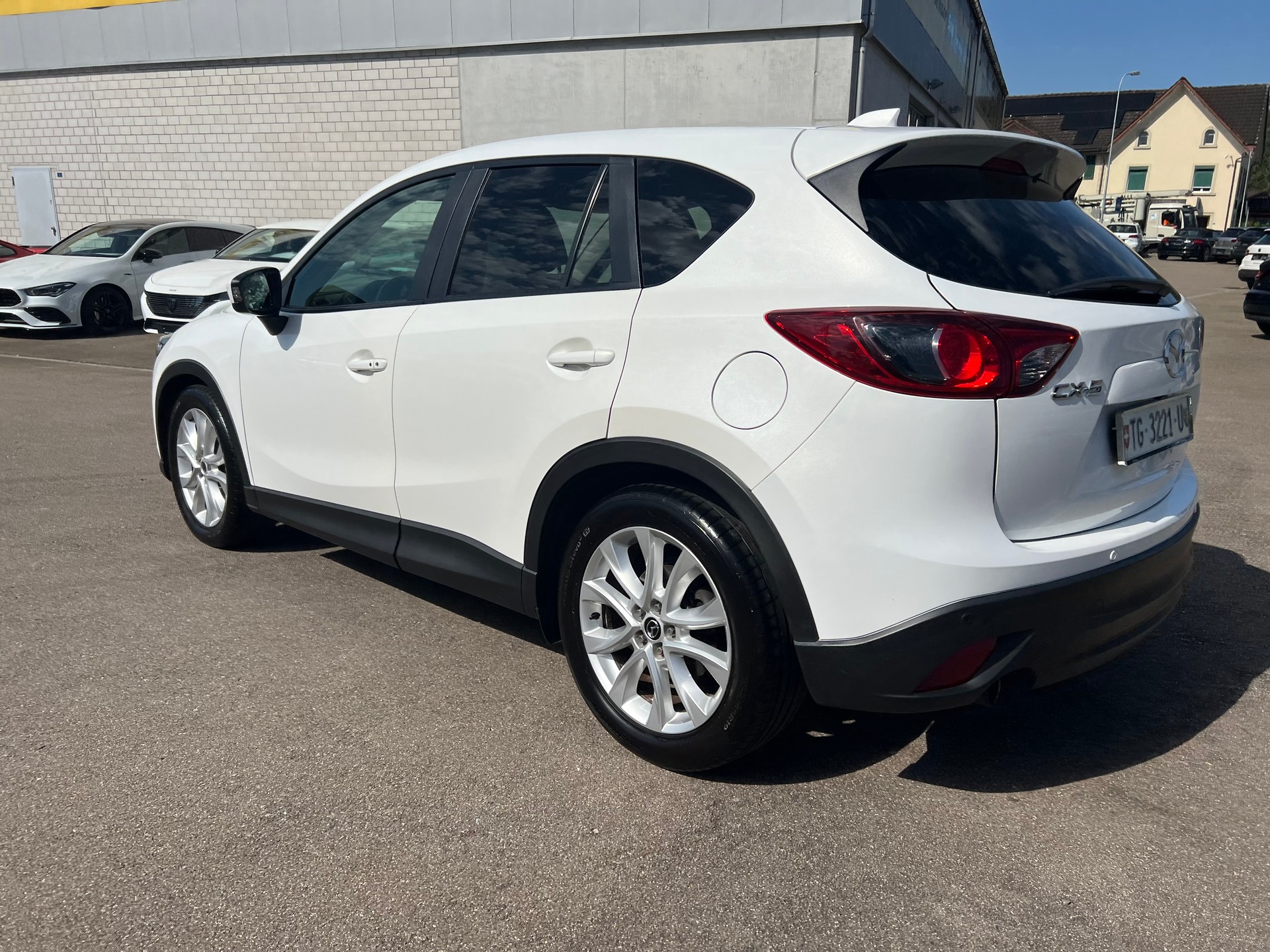 MAZDA CX-5 2.0 Revolution AWD Automatic-image-11