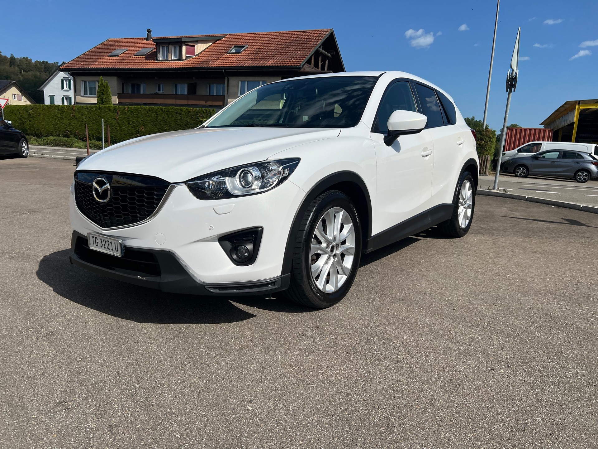 MAZDA CX-5 2.0 Revolution AWD Automatic-image-1