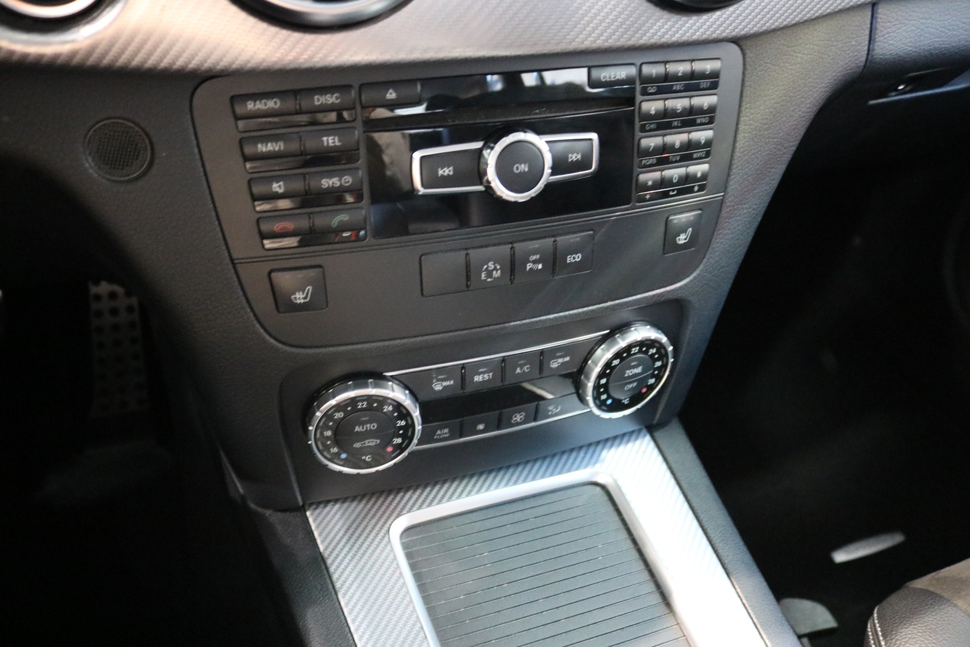 MERCEDES-BENZ GLK 250 BlueTEC 4Matic 7G-Tronic-image-33
