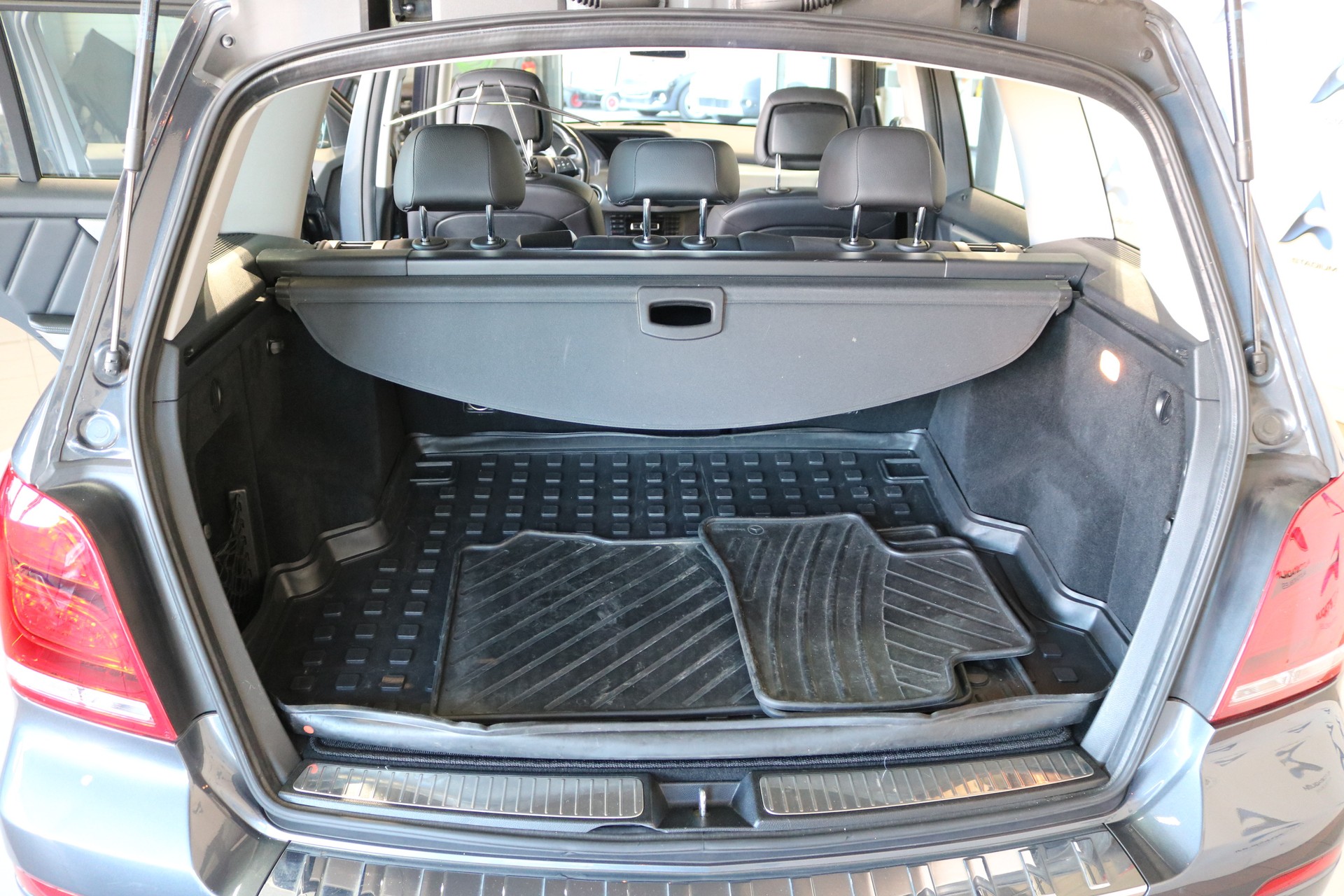 MERCEDES-BENZ GLK 250 BlueTEC 4Matic 7G-Tronic-image-25