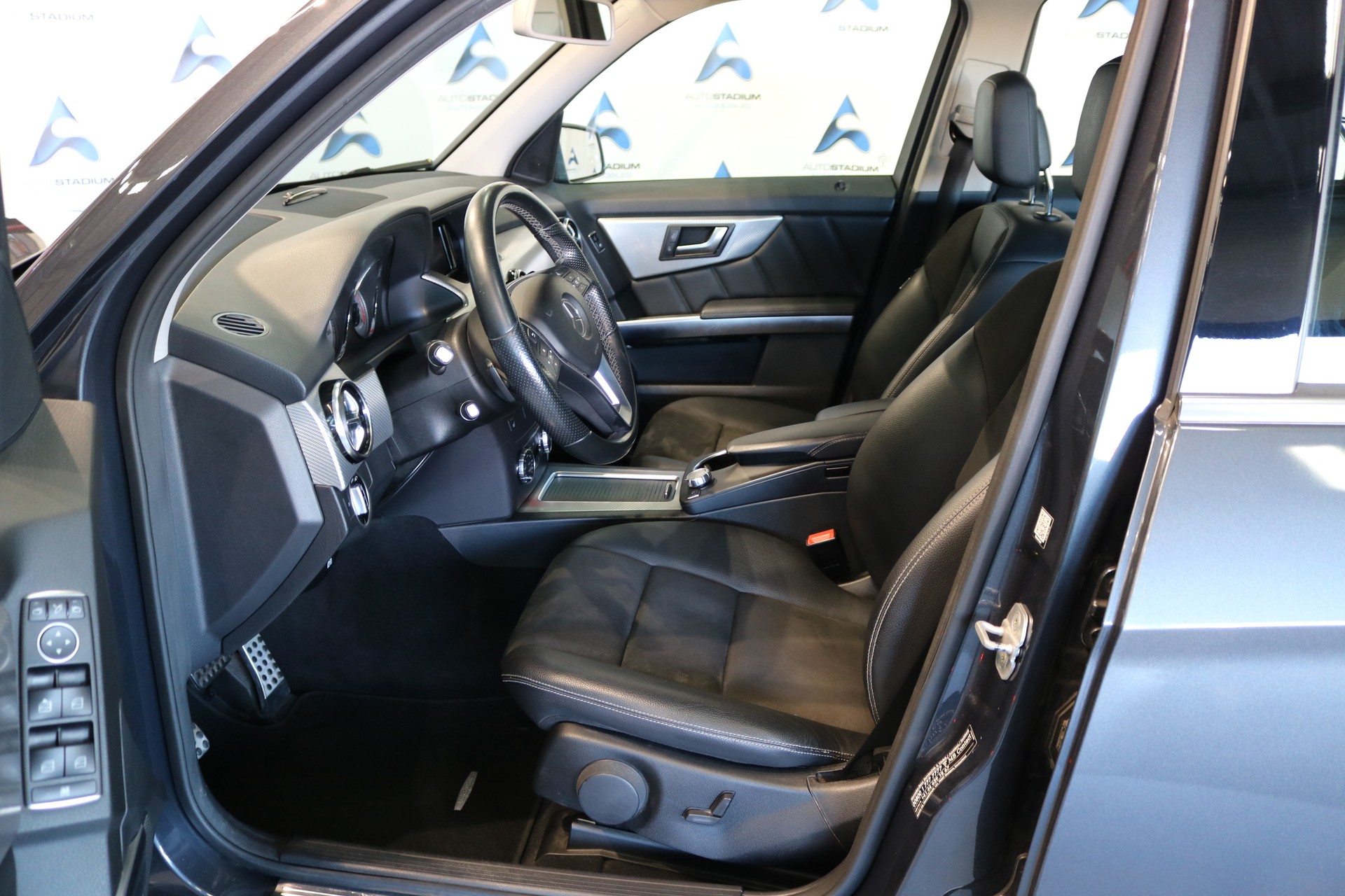 MERCEDES-BENZ GLK 250 BlueTEC 4Matic 7G-Tronic-image-29