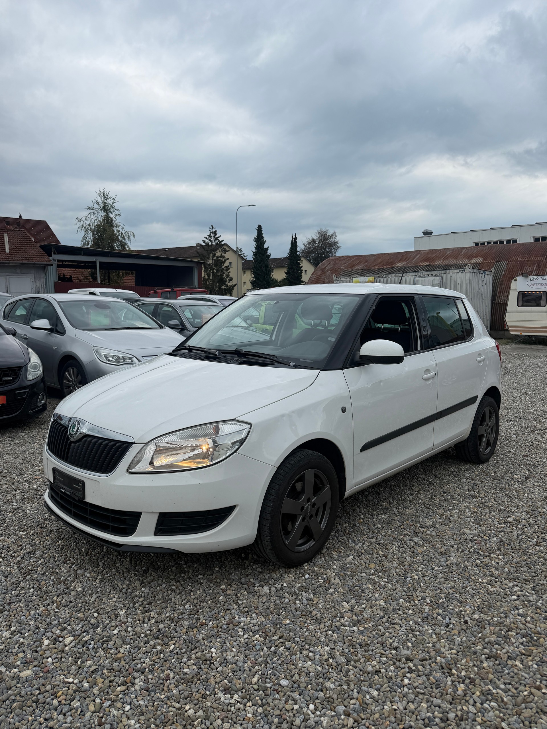 SKODA Fabia 1.6 TDI Ambiente-image-2