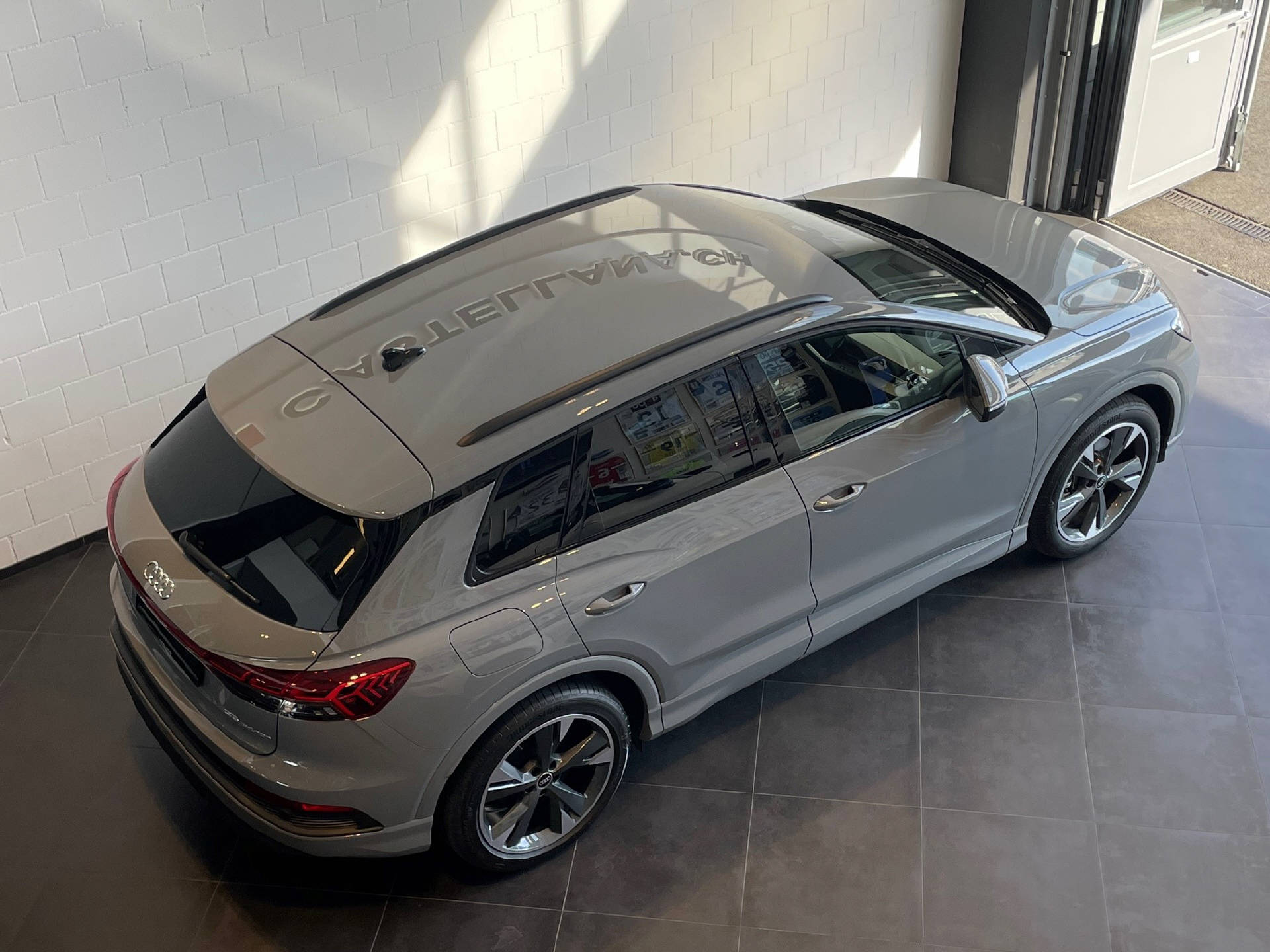 AUDI Q4 e-tron 35-image-8