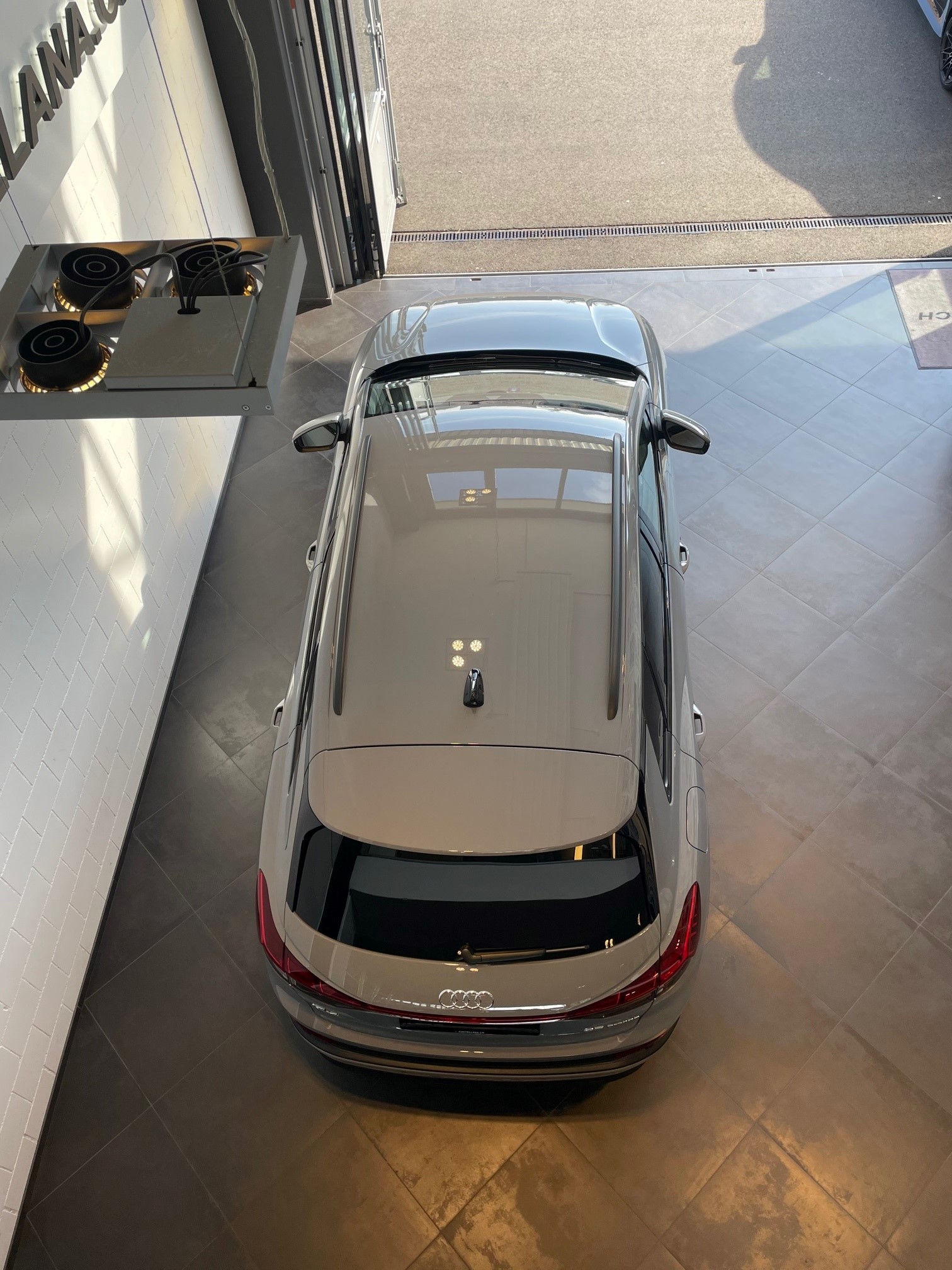 AUDI Q4 e-tron 35-image-9