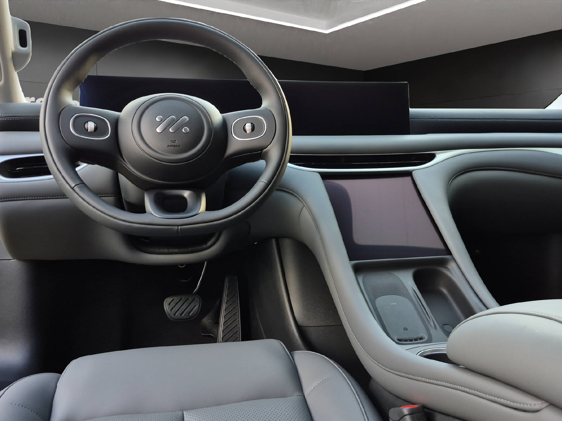 MG IM5 100 kWh Performance 20" 4WD-image-10