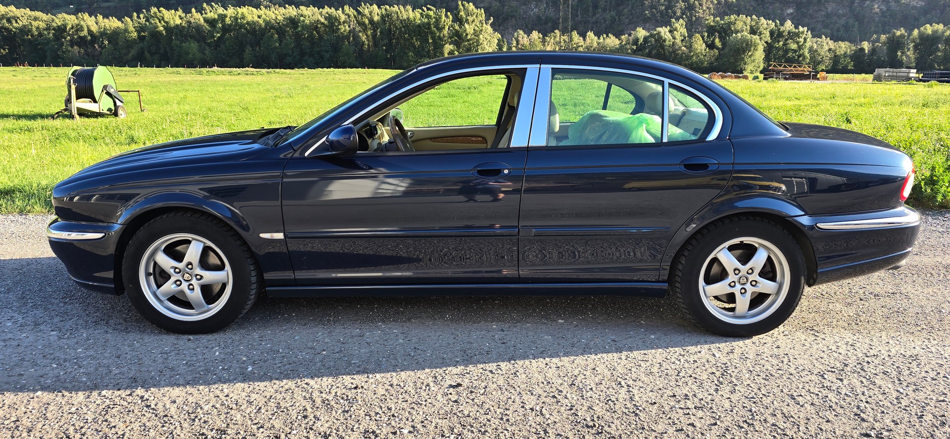 JAGUAR X-Type 3.0 V6 Traction4 Executive-image-5