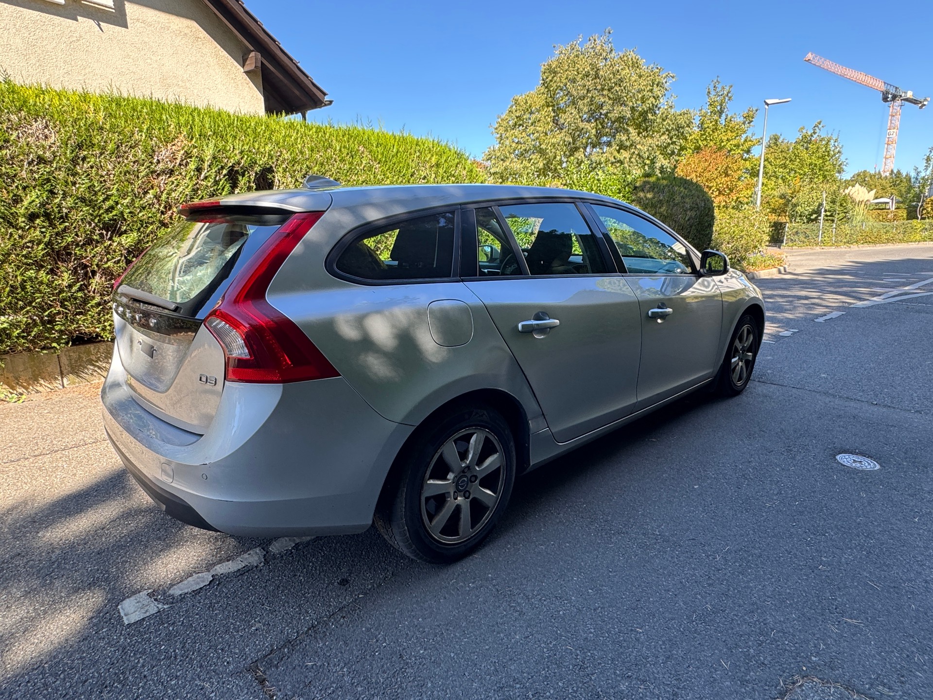 VOLVO V60 D3 Kinetic Geartronic-image-5
