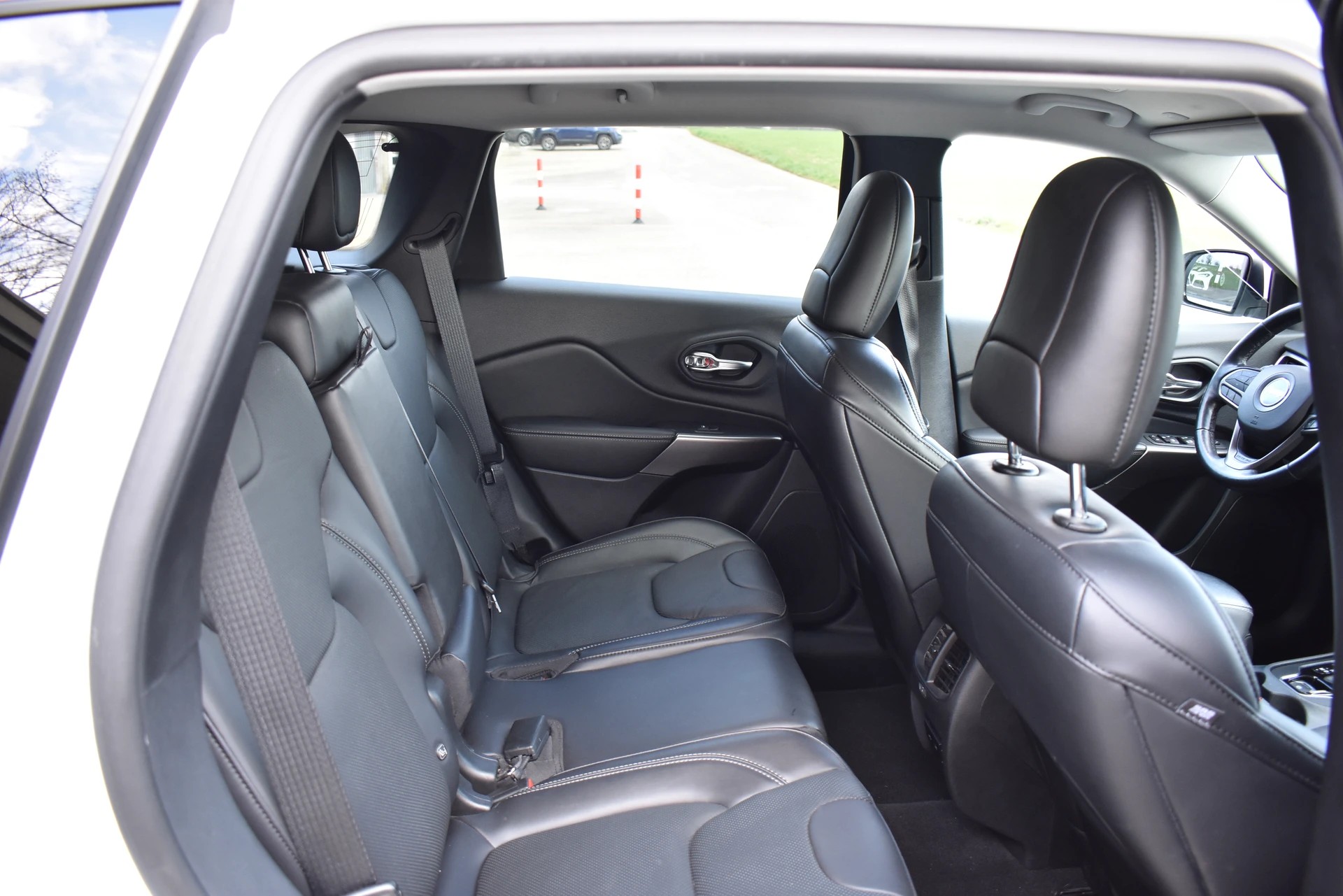 JEEP Cherokee 2.0 Limited AWD Drive I 9ATX mit Anhängerkupplung-image-10