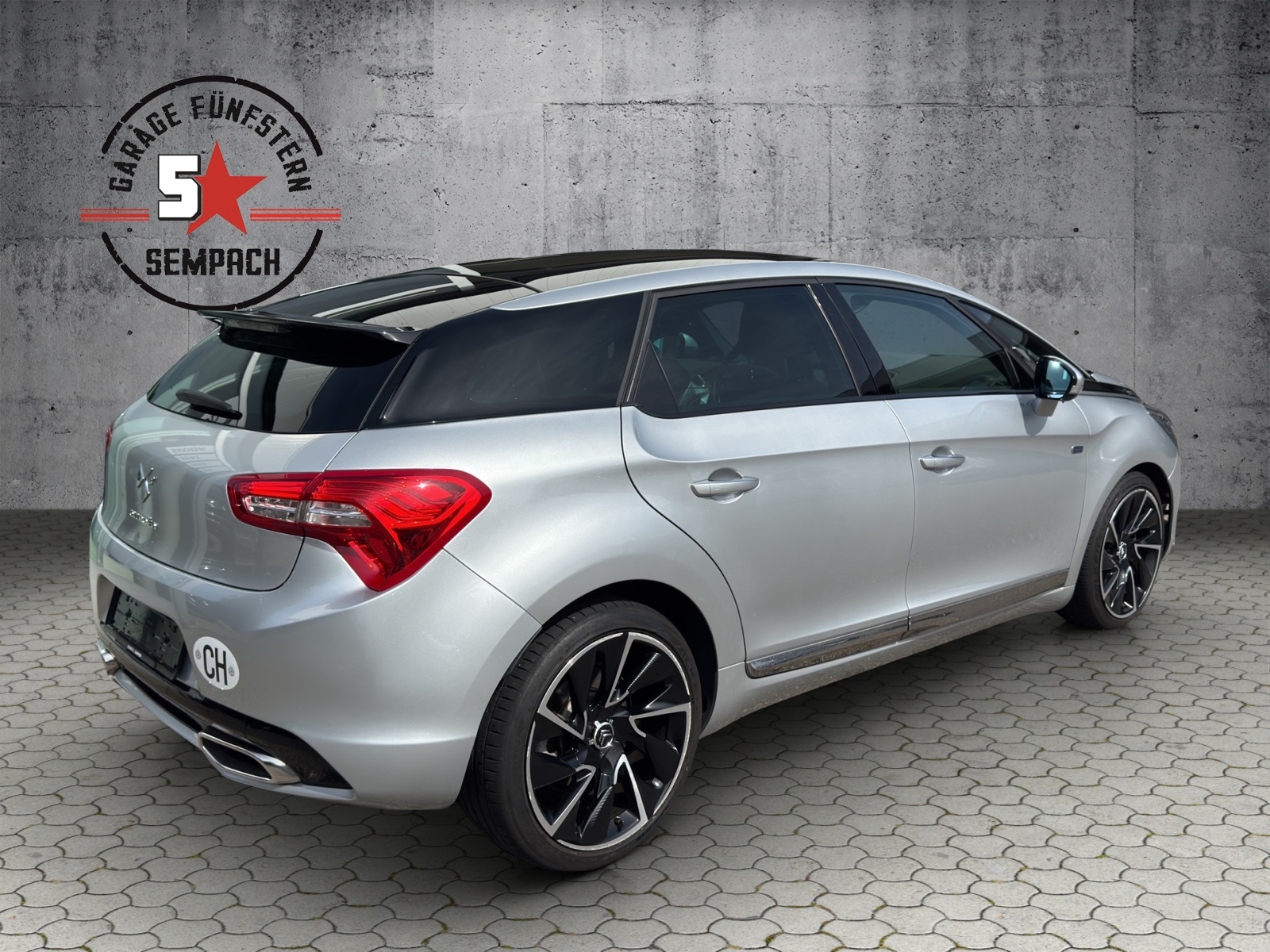 DS AUTOMOBILES DS5 HYbrid4 200 Sport Chic EGS6-image-4