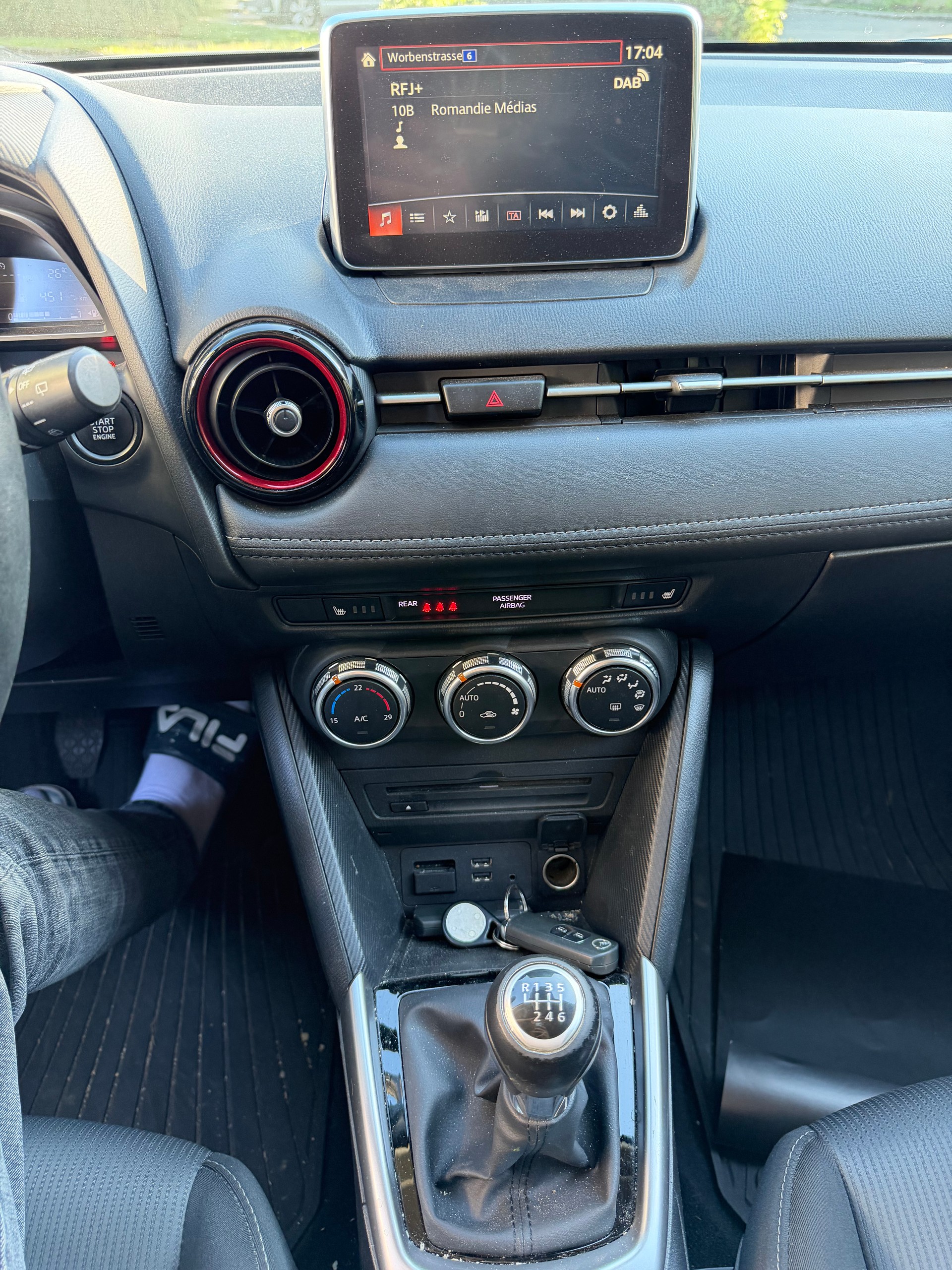 MAZDA CX-3 1.5 D Ambition FWD-image-9