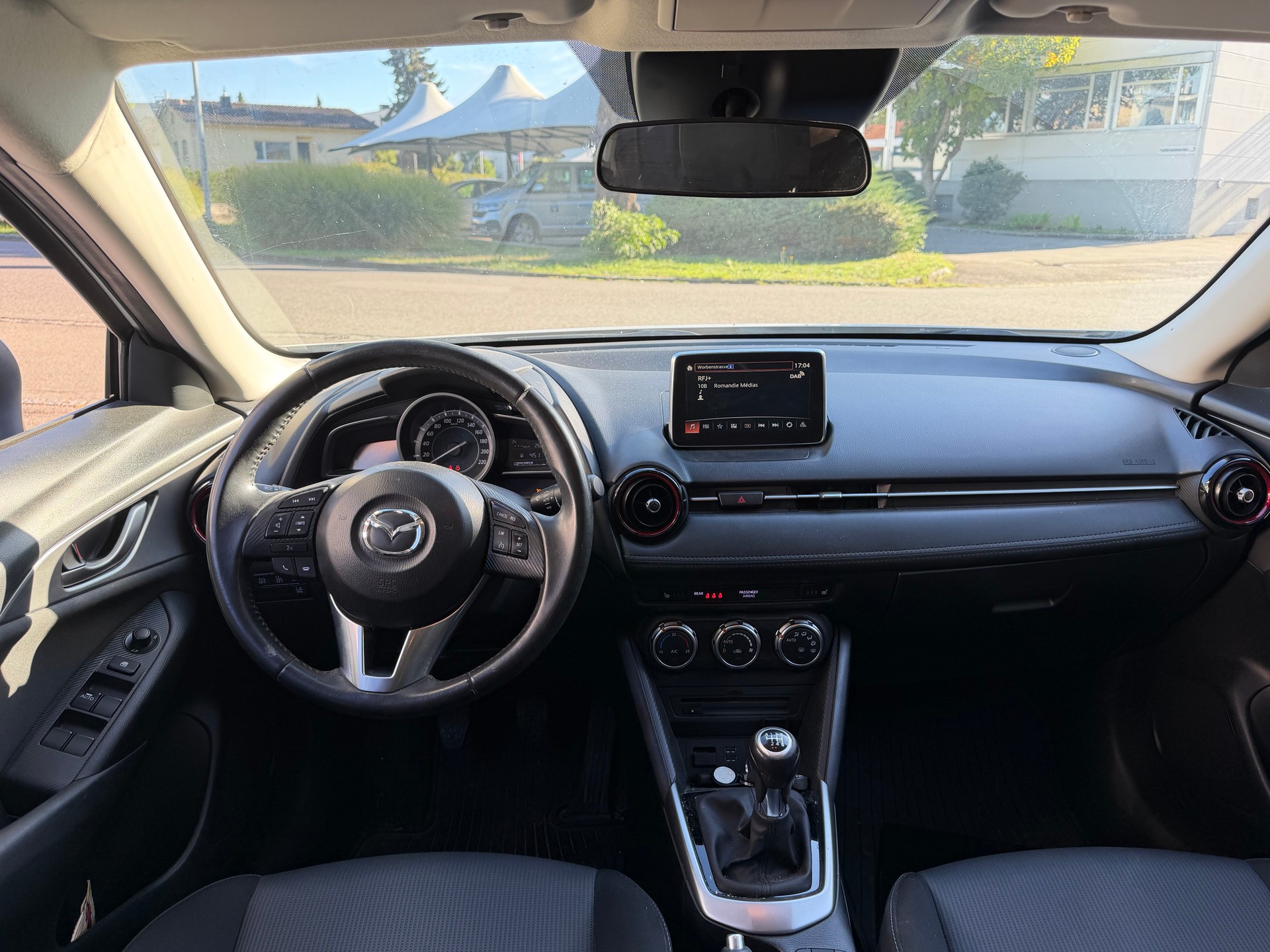 MAZDA CX-3 1.5 D Ambition FWD-image-8