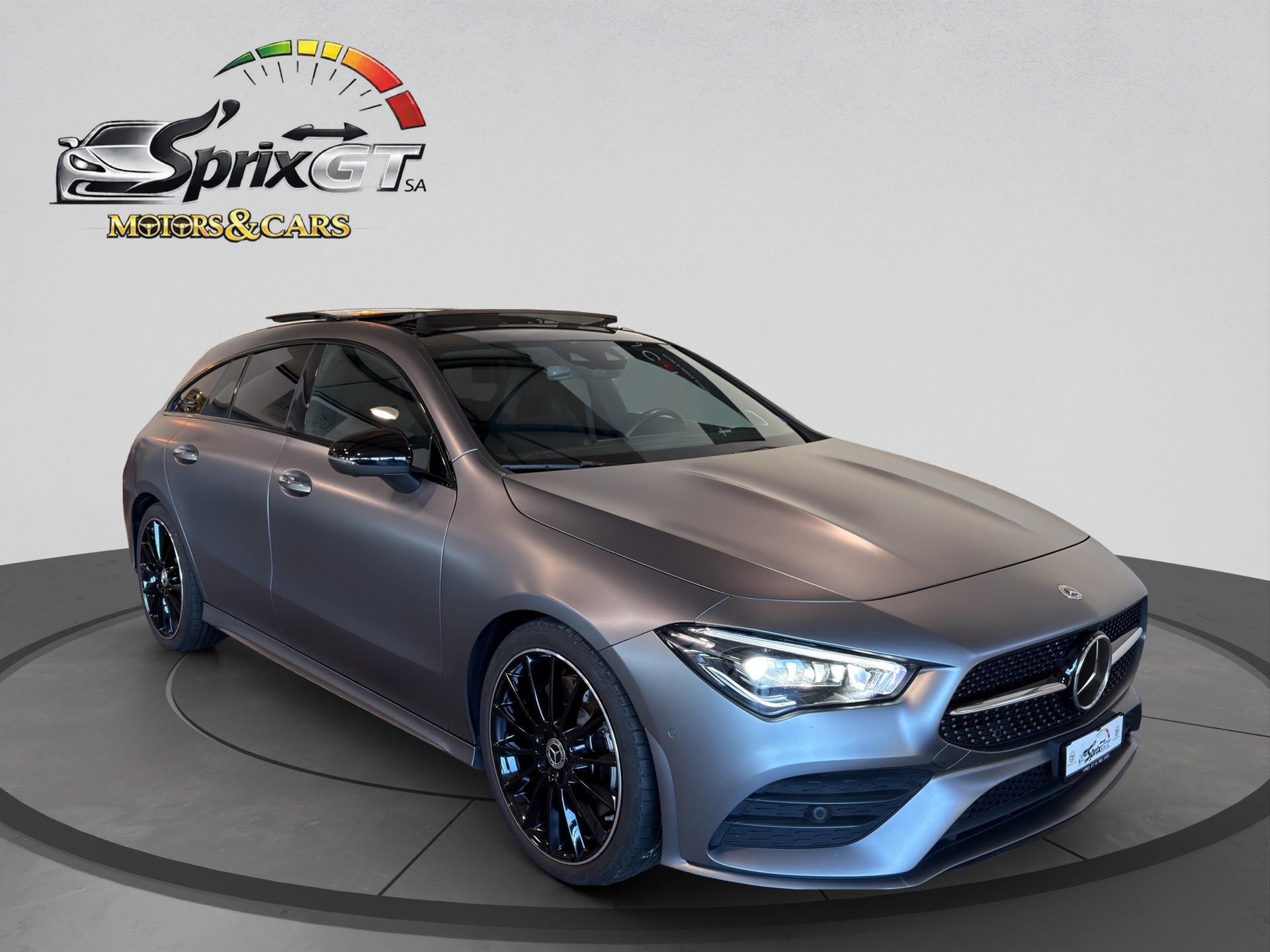 MERCEDES-BENZ CLA Shooting Brake 250 4Matic 7G-DCT AMG Line-image-1