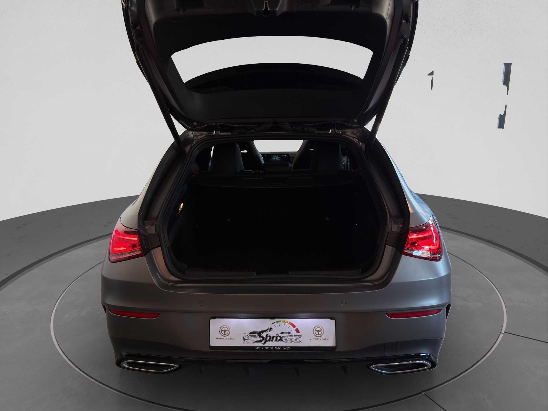 MERCEDES-BENZ CLA Shooting Brake 250 4Matic 7G-DCT AMG Line-image-17