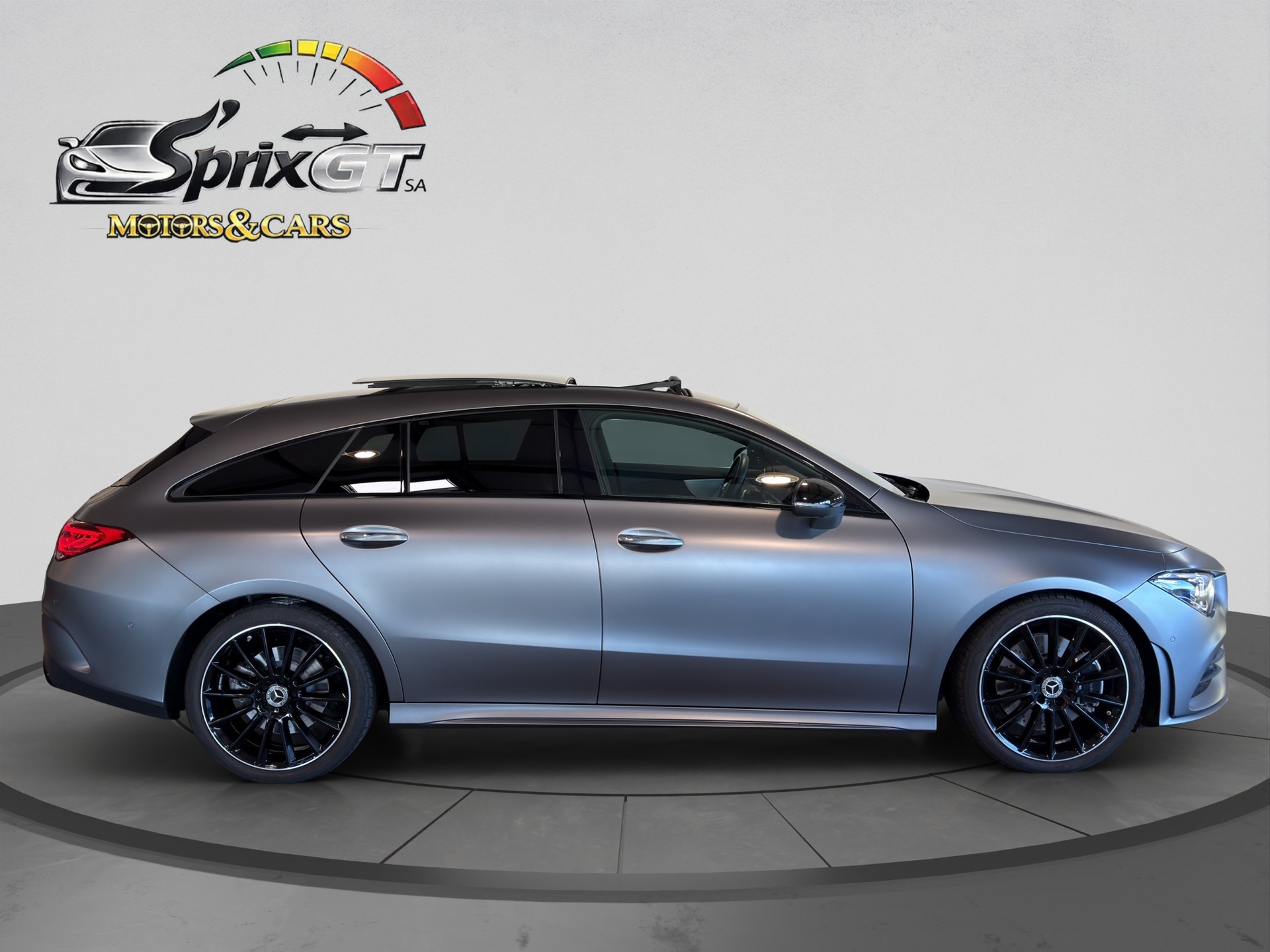 MERCEDES-BENZ CLA Shooting Brake 250 4Matic 7G-DCT AMG Line-image-7